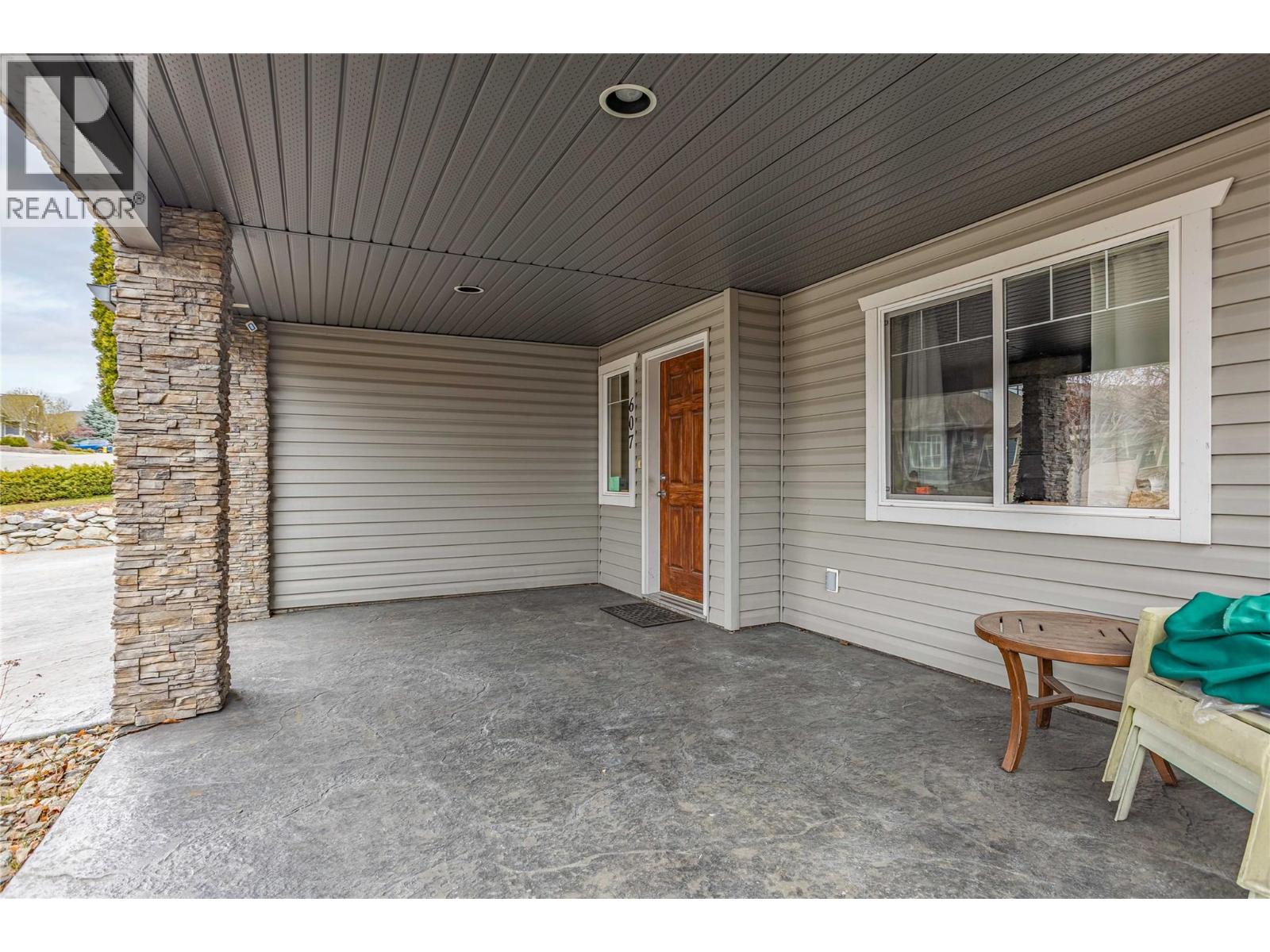  607 Lefevere Avenue, Kelowna