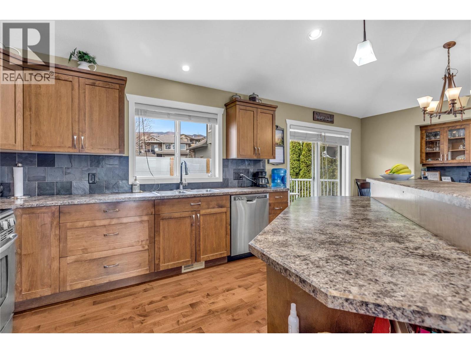  607 Lefevere Avenue, Kelowna