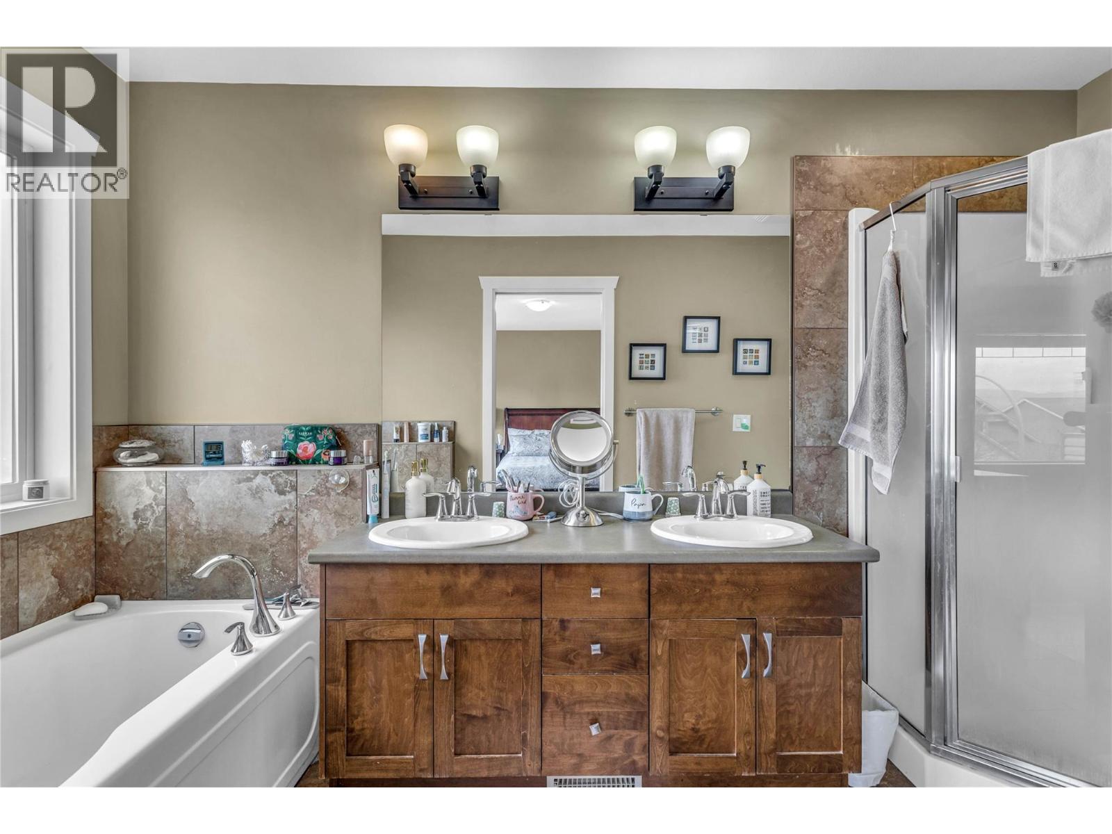  607 Lefevere Avenue, Kelowna