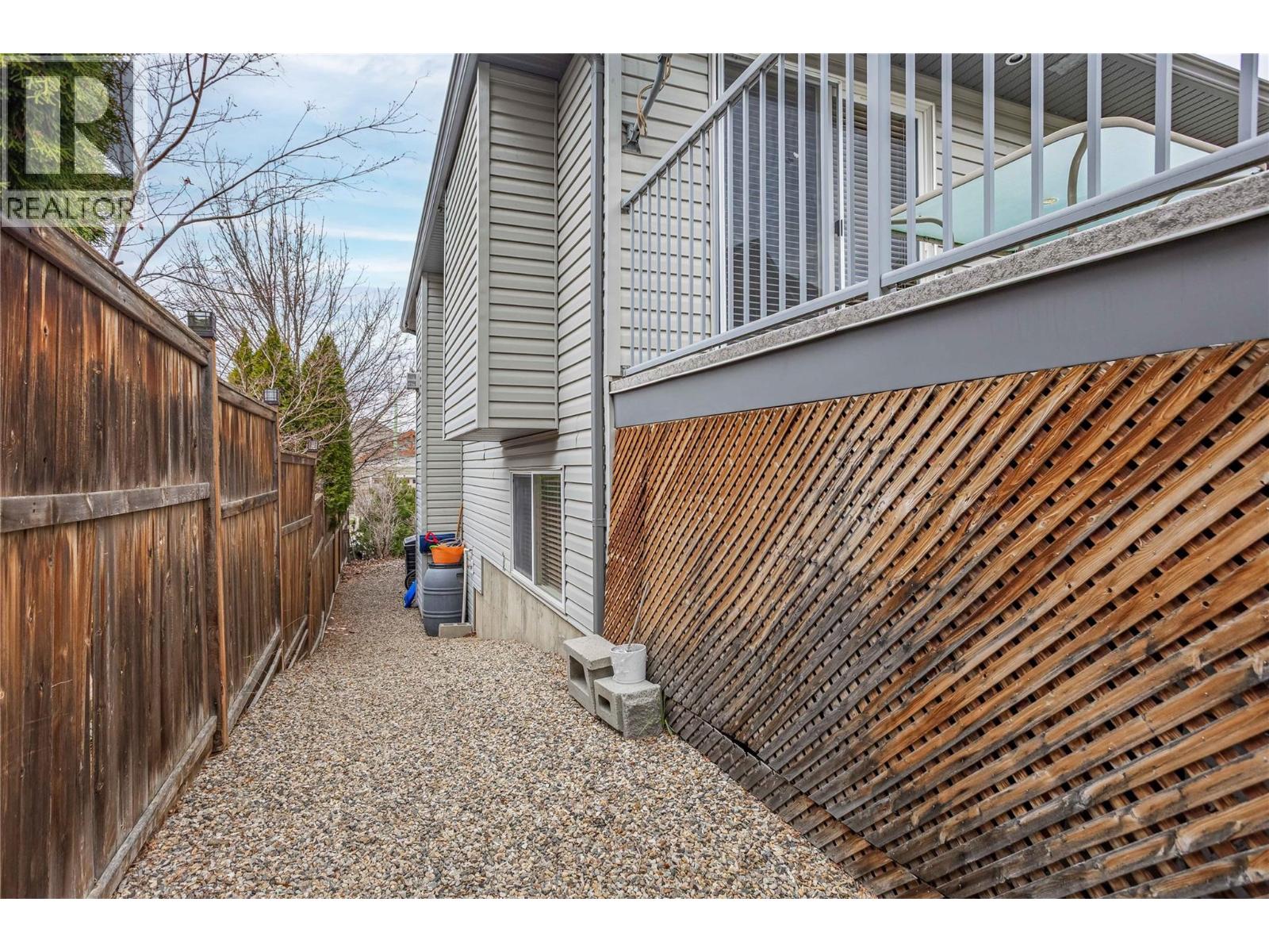  607 Lefevere Avenue, Kelowna