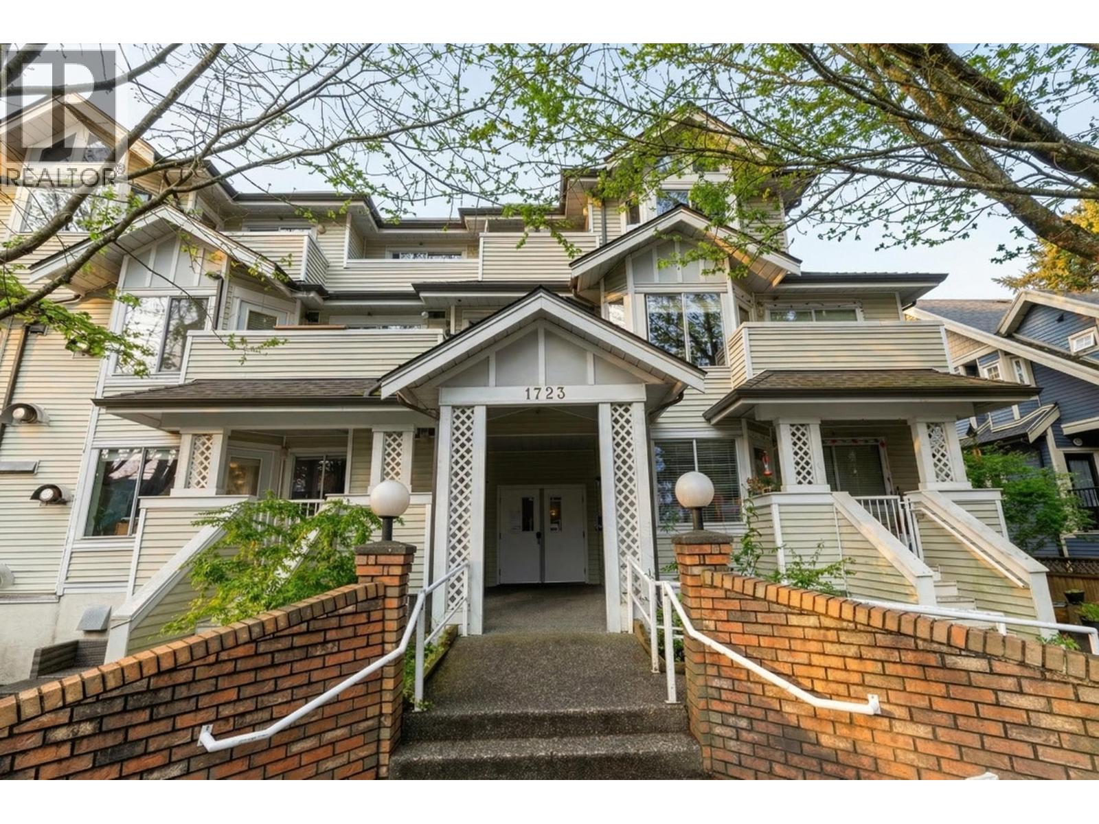 306 1723 FRANCES STREET