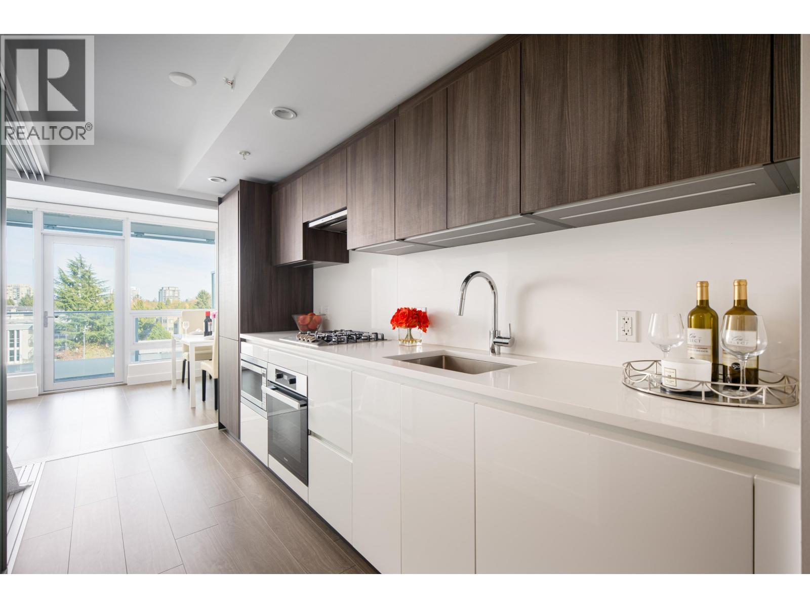 625 8133 COOK ROAD, Richmond