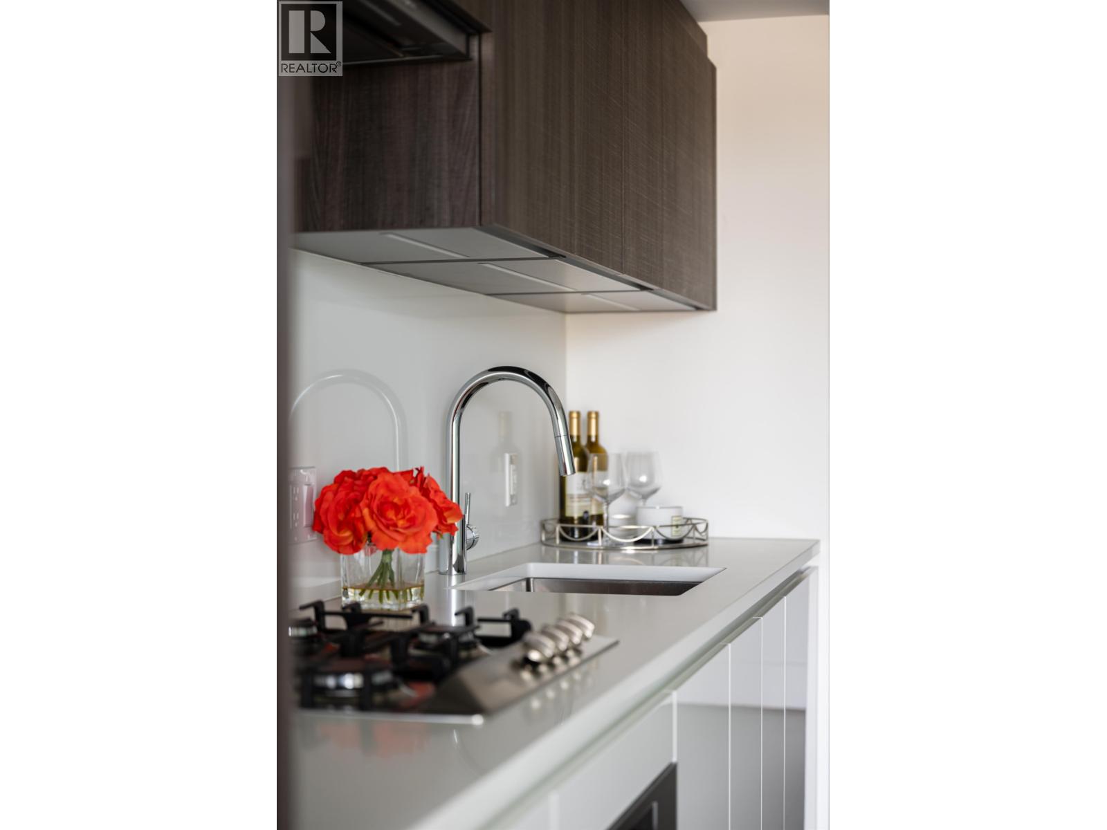 625 8133 COOK ROAD, Richmond