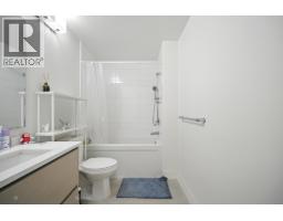 418 8850 University Crescent, Burnaby, BC V5A0C8 Photo 9