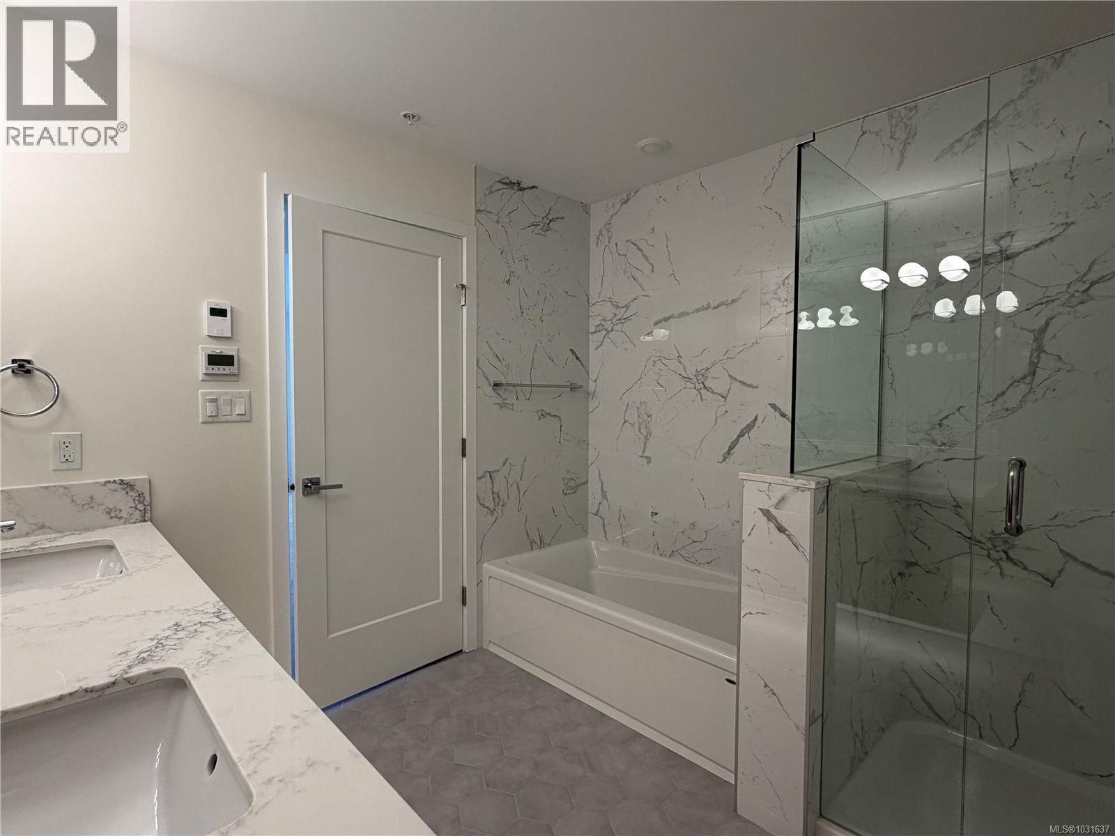 #401 2000 WEST PARK LANE - 17