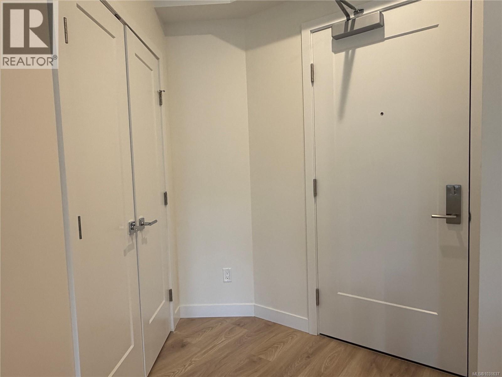 #401 2000 WEST PARK LANE - Image 2