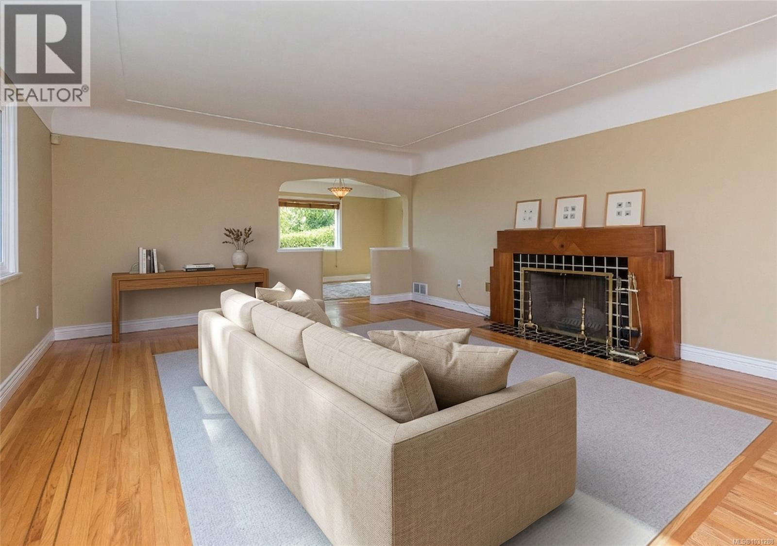 1184 CLOVELLY TERR - 13