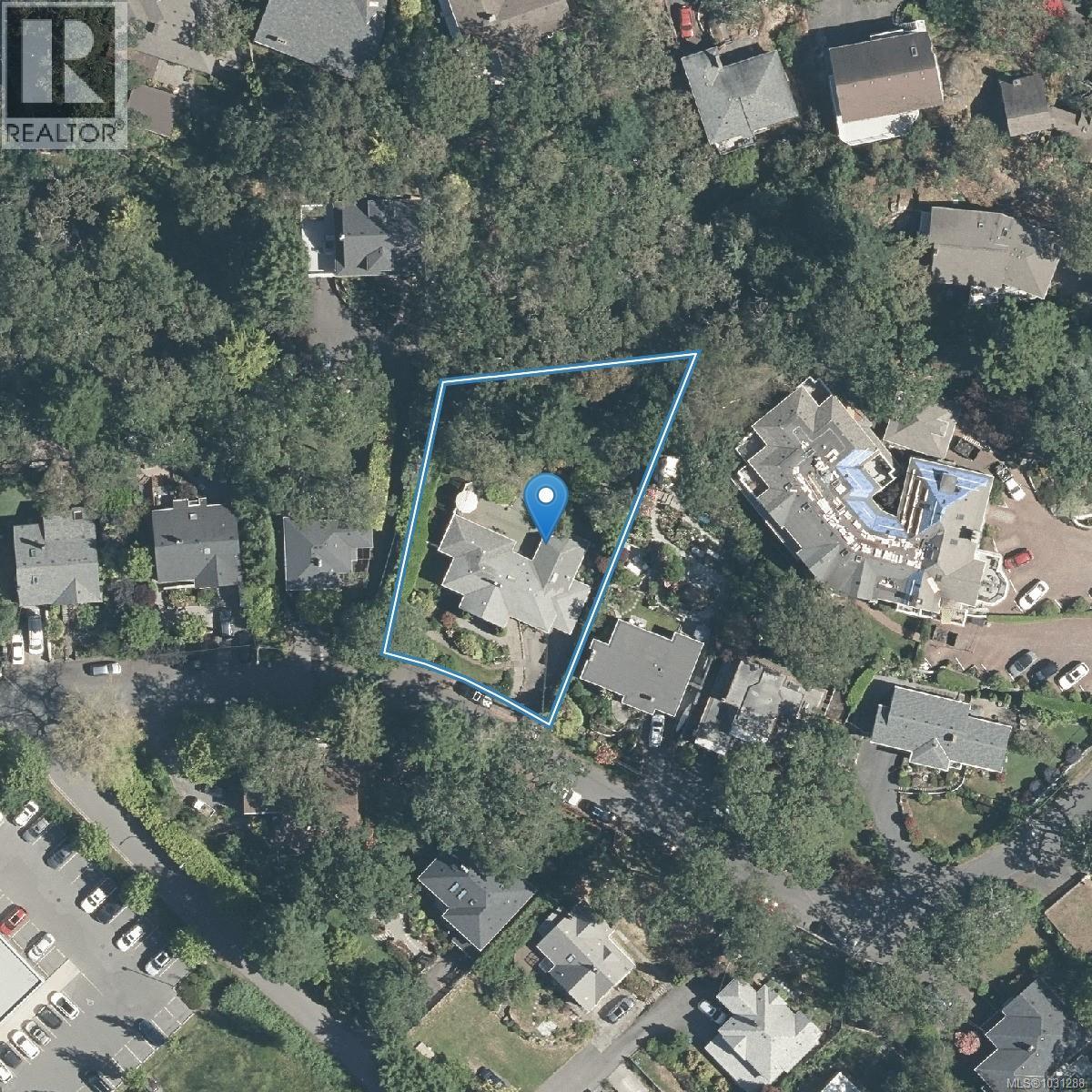 1184 CLOVELLY TERR - 6