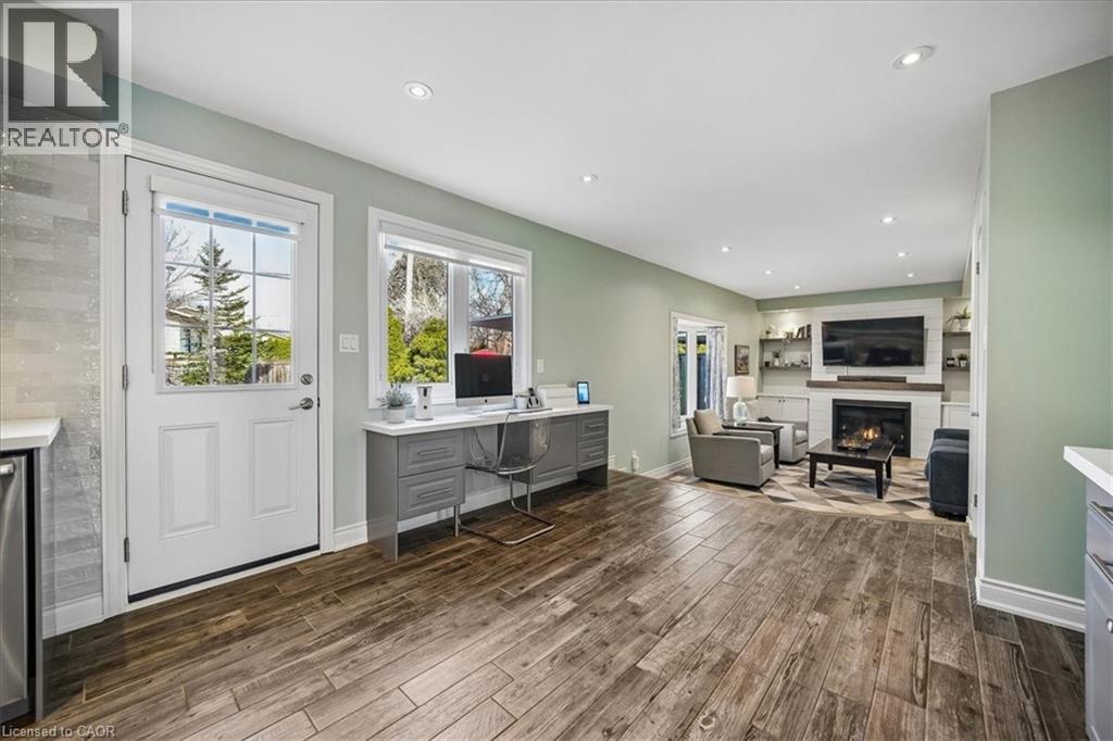 3481 REGAL Road - 14