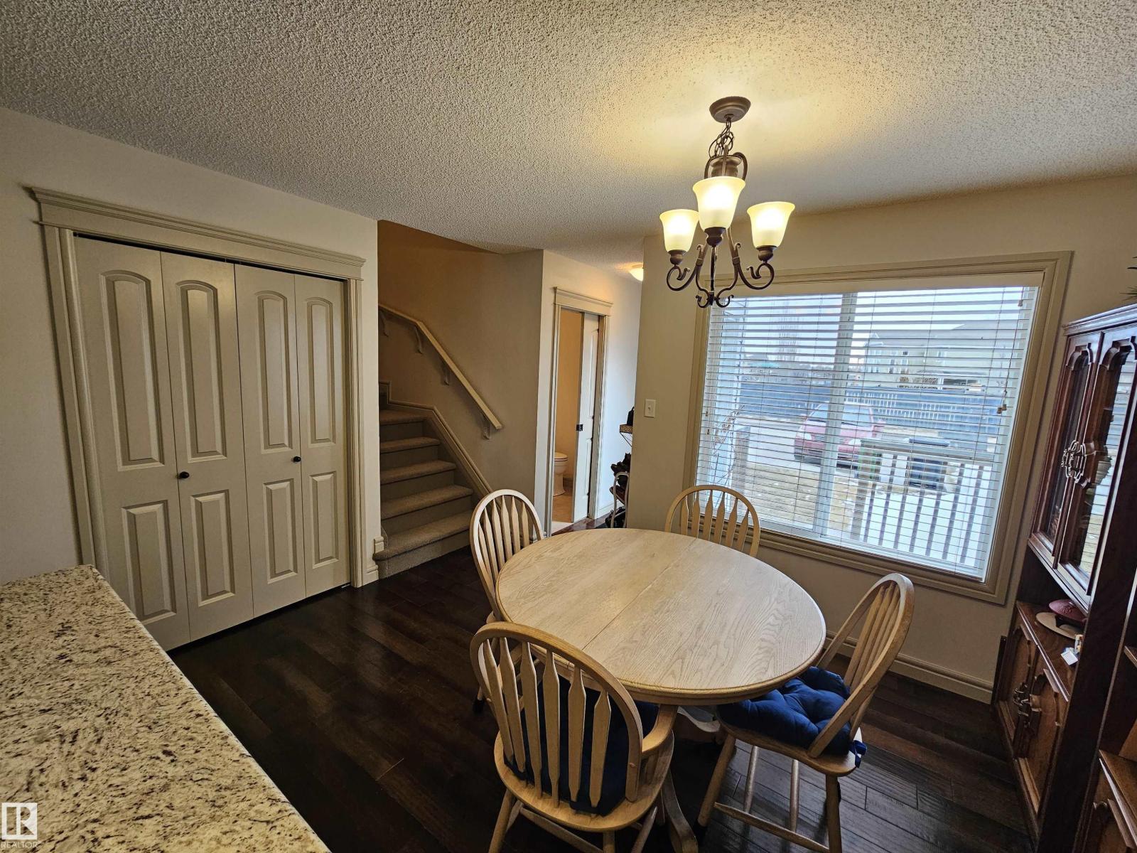 2911 15 ST NW, Edmonton