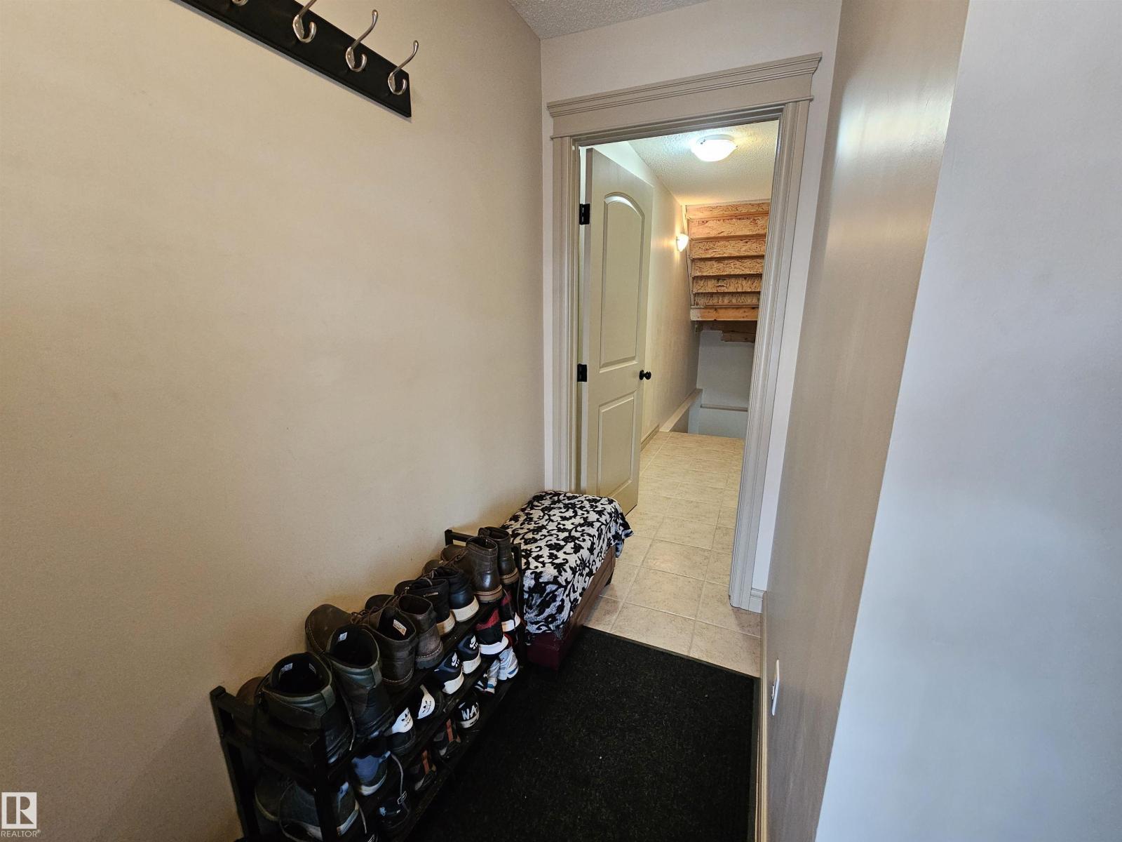 2911 15 ST NW, Edmonton