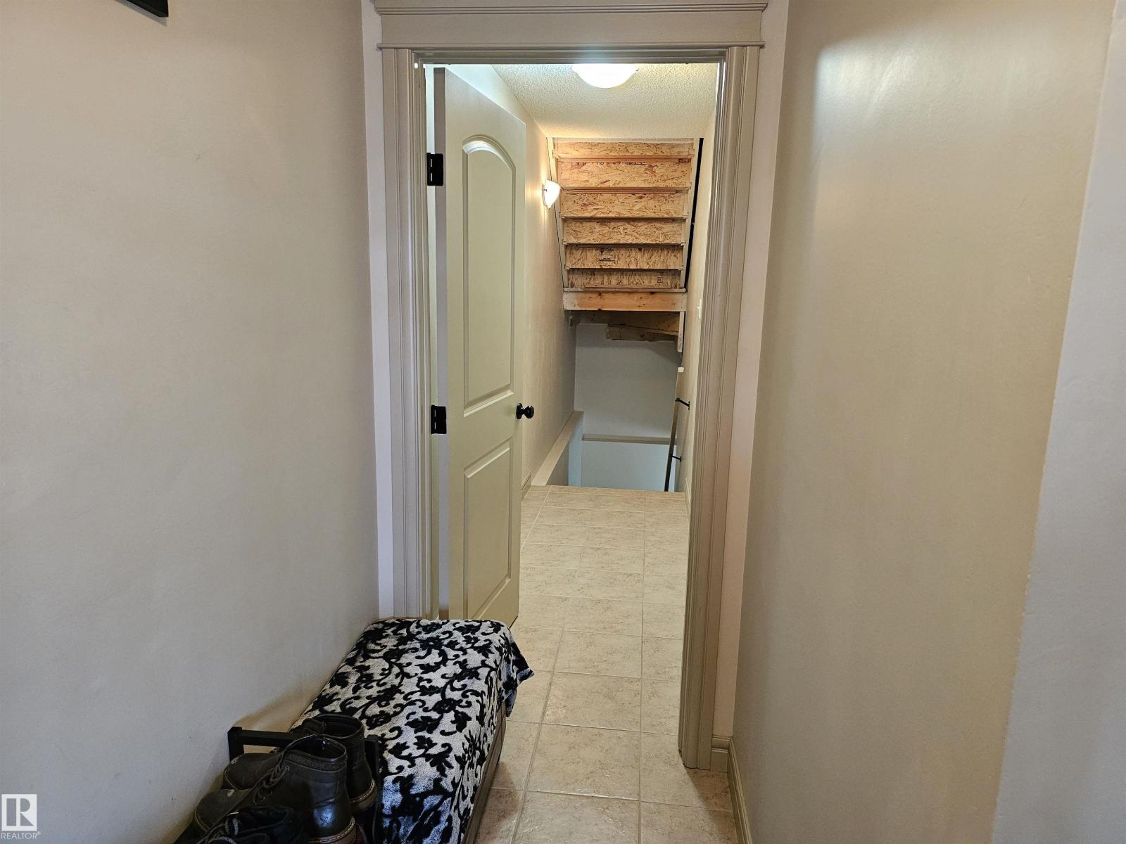 2911 15 ST NW, Edmonton