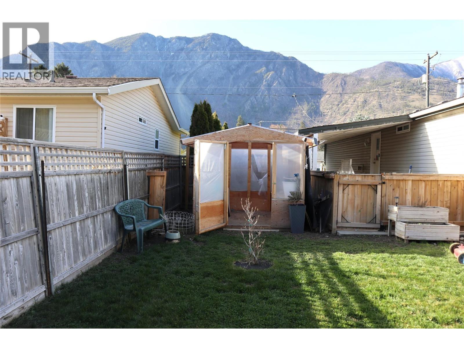 604 10TH AVENUE - 36