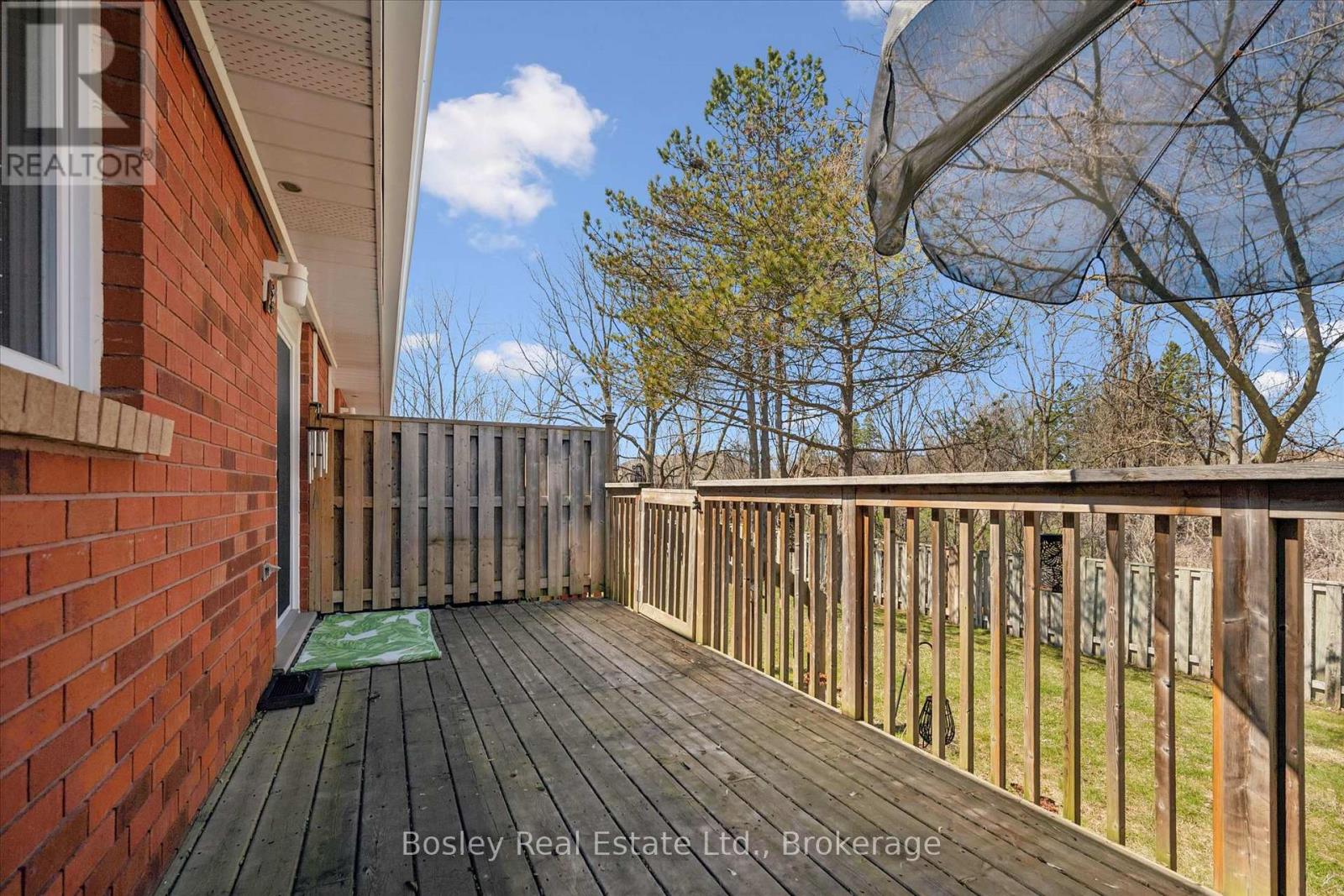##29 1030 COLBORNE STREET E - 35