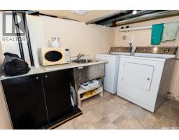 626 Manitoba Avenue, Kerrobert, SK S0L1R0 Photo 35