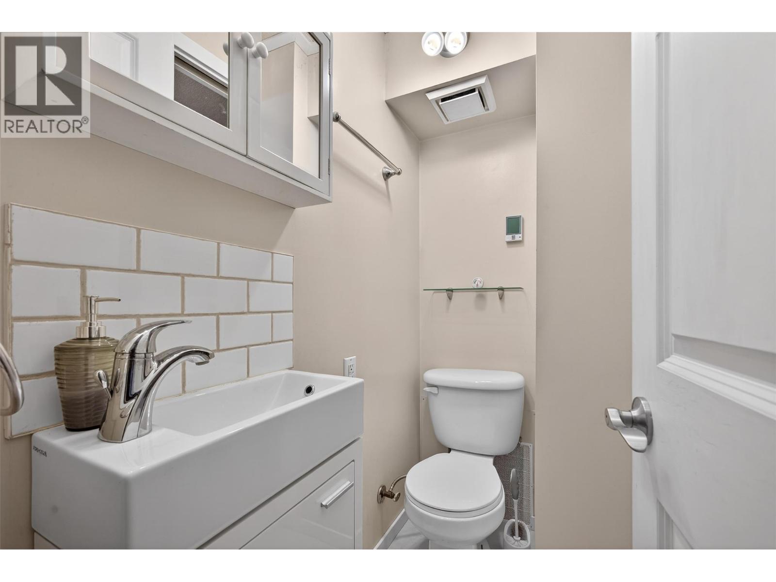 1514 HWY 3A Unit# 16, Keremeos