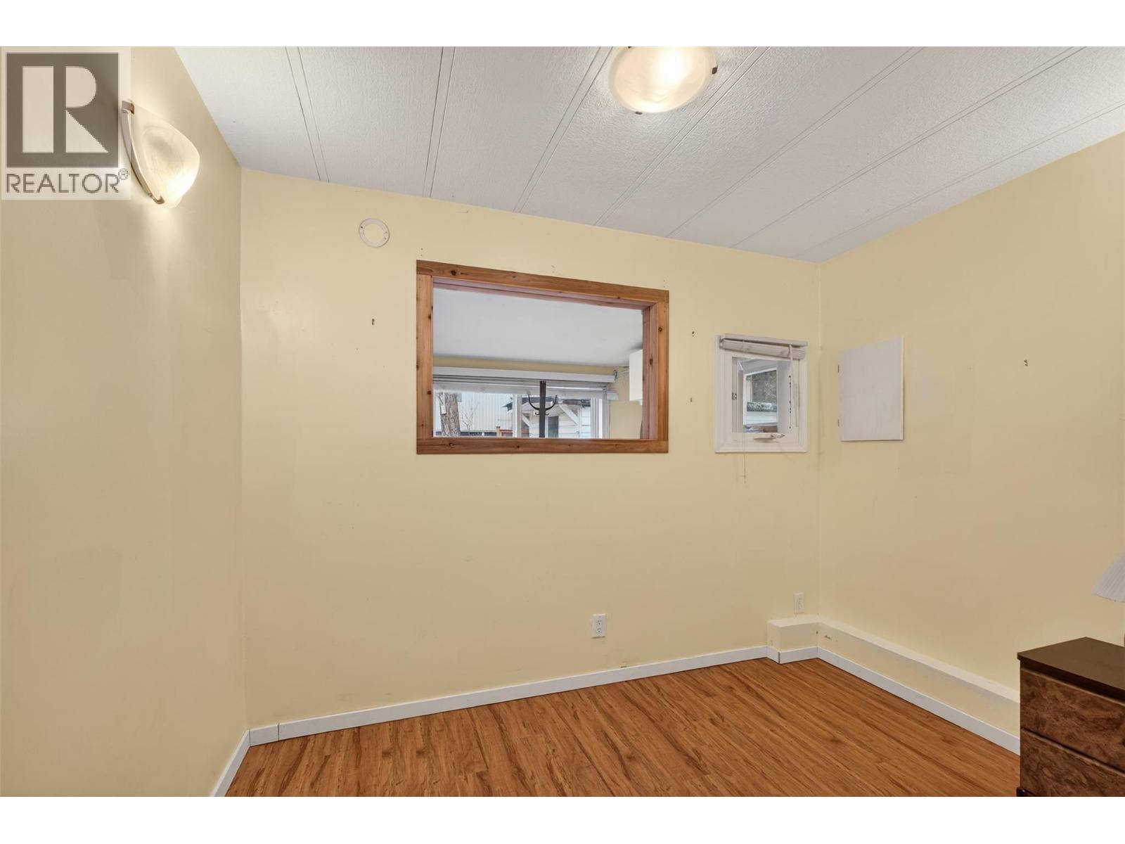 1514 HWY 3A Unit# 16, Keremeos