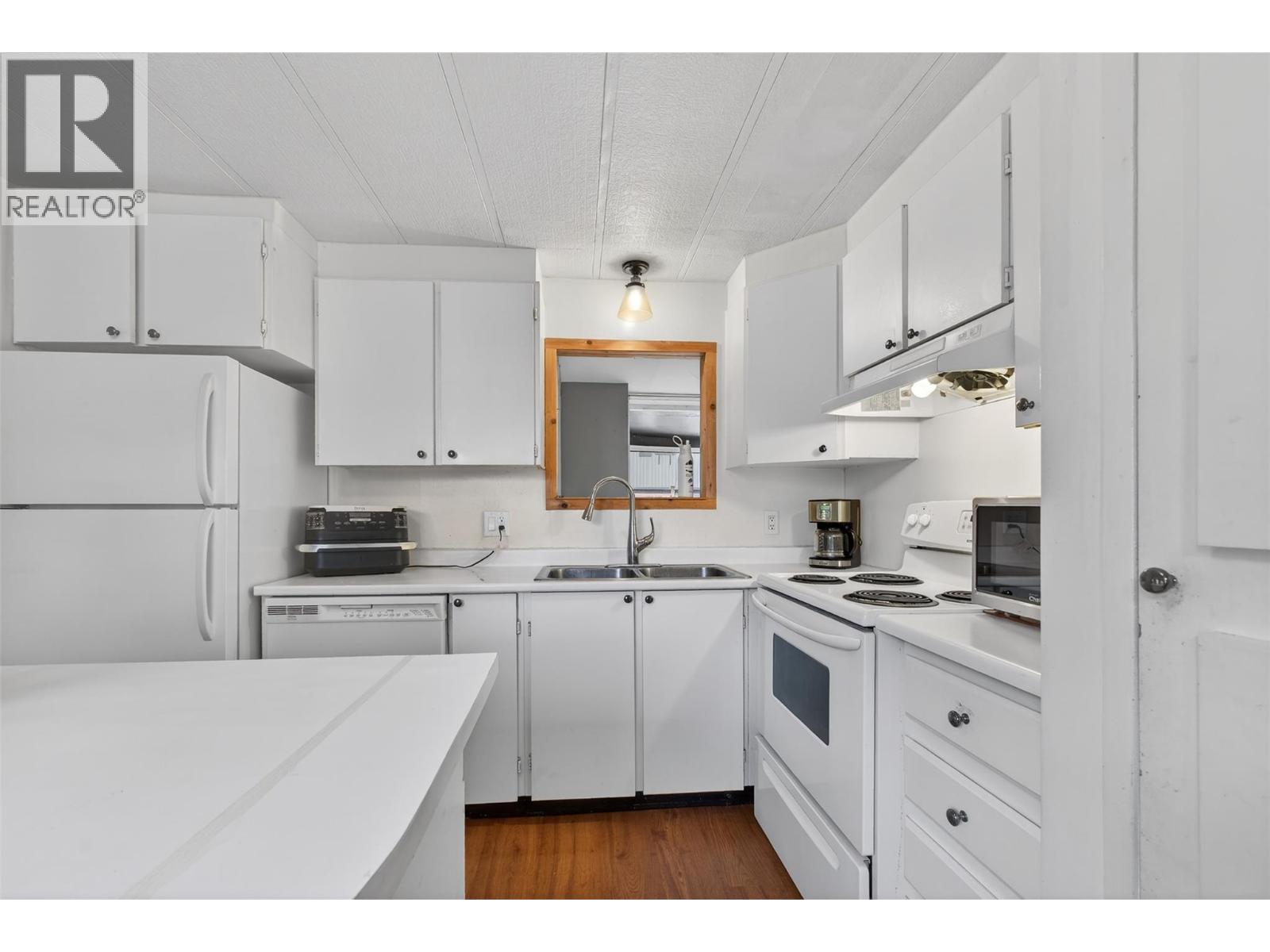 1514 HWY 3A Unit# 16, Keremeos