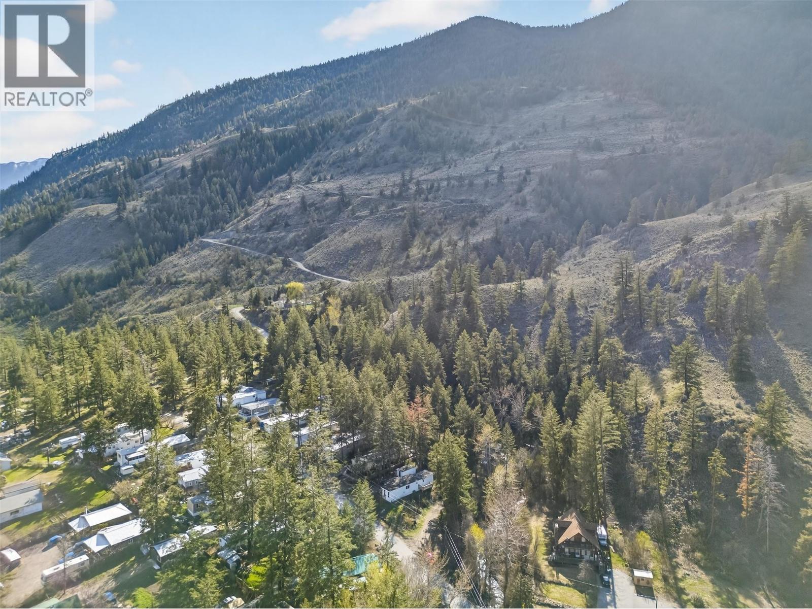 1514 HWY 3A Unit# 16, Keremeos