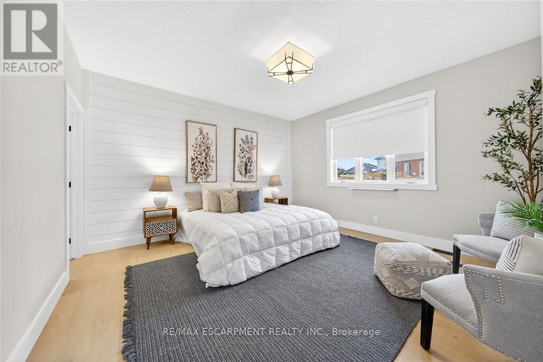 #23 24 CRADDOCK BOULEVARD - 20