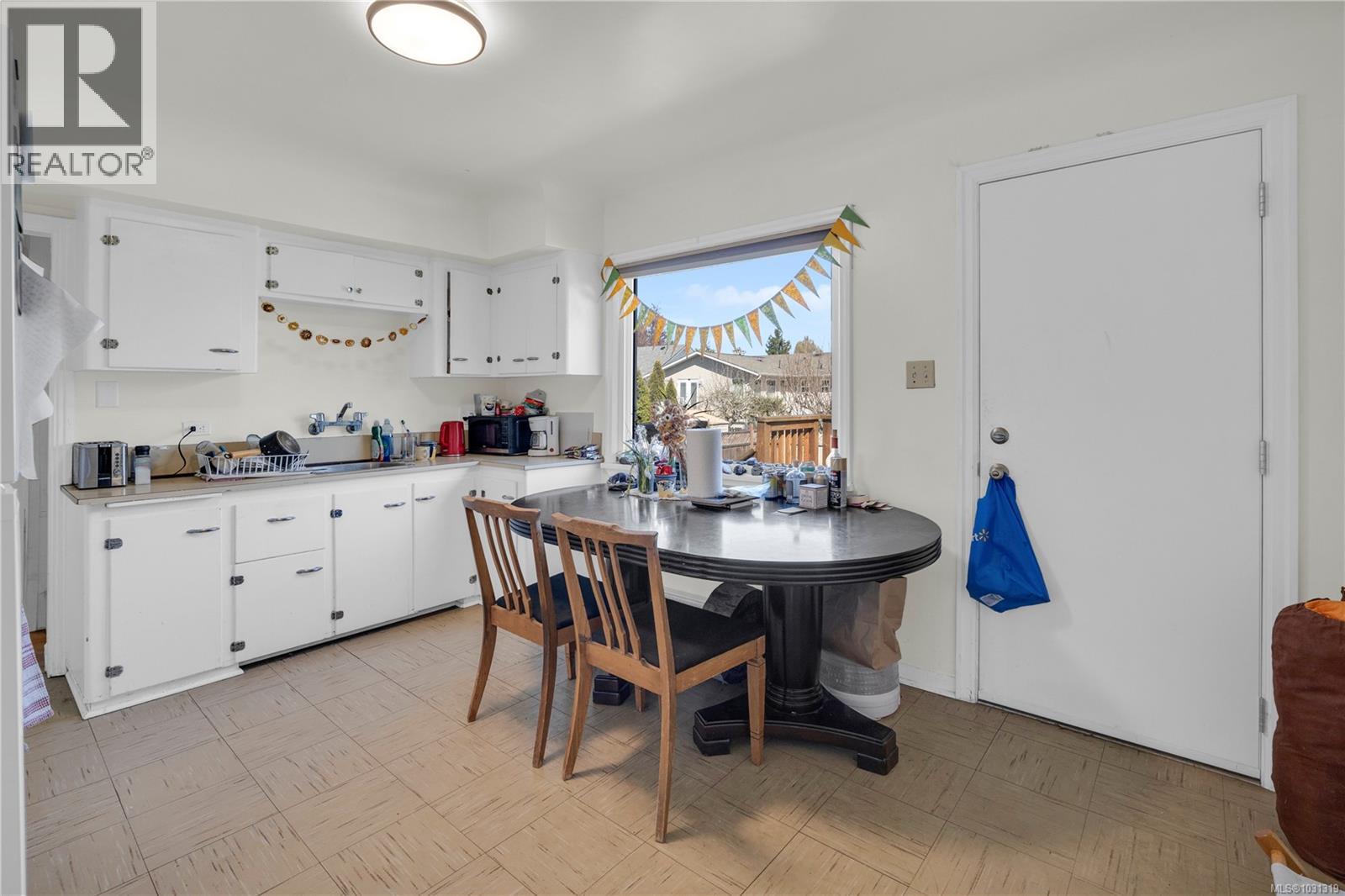 4371 SHELBOURNE ST - 15