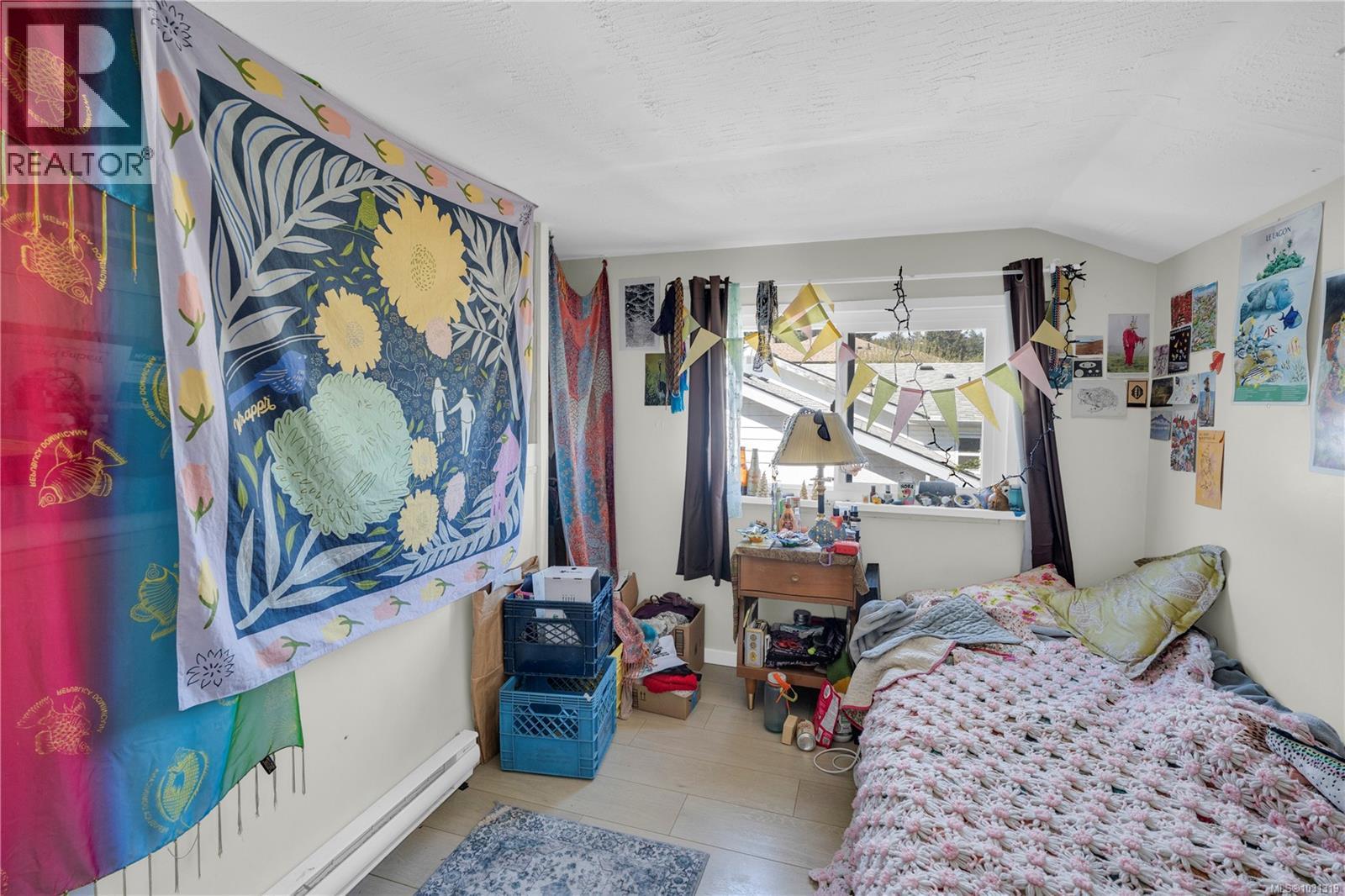 4371 Shelbourne St - 22