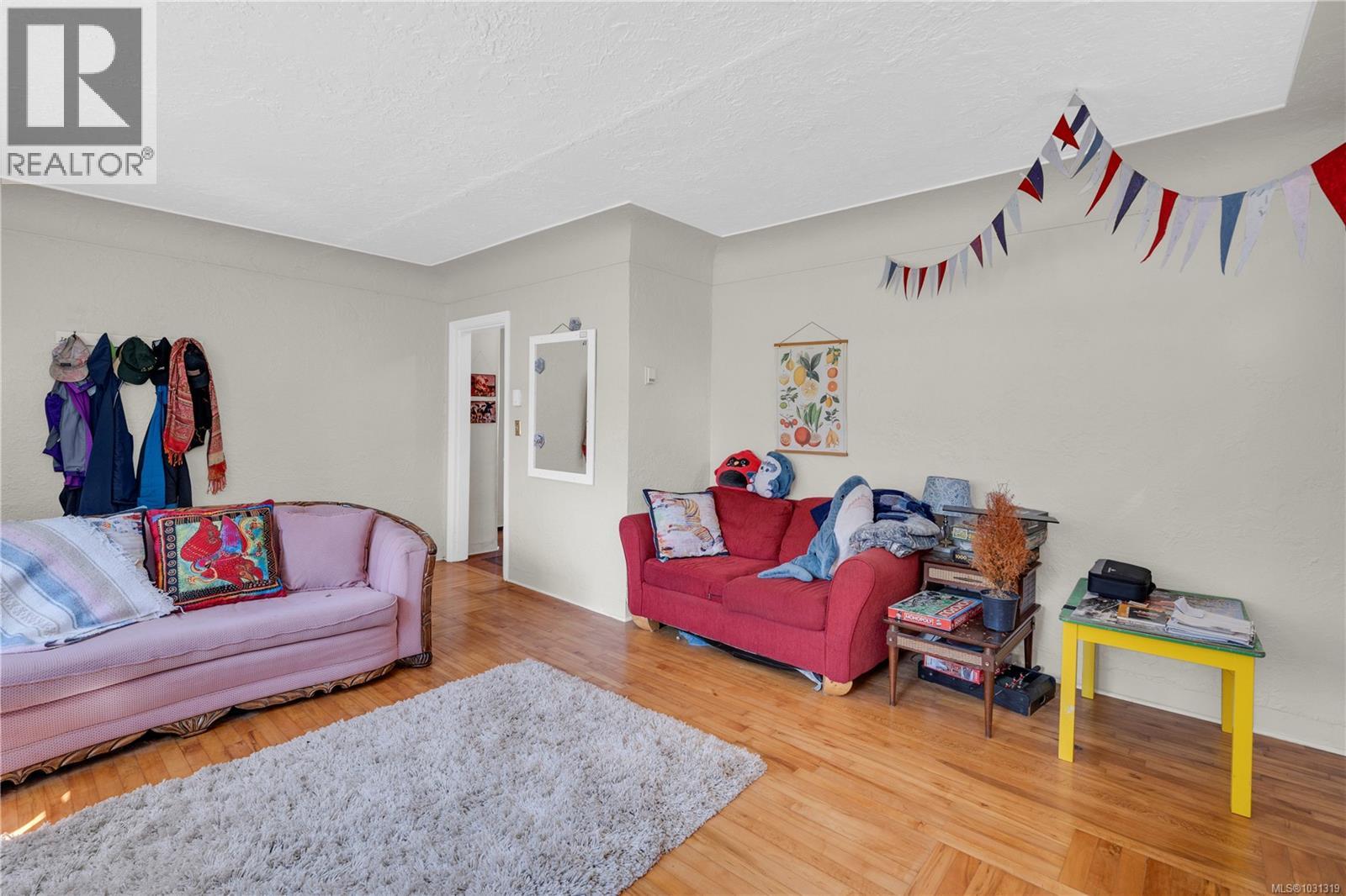 4371 SHELBOURNE ST - 12