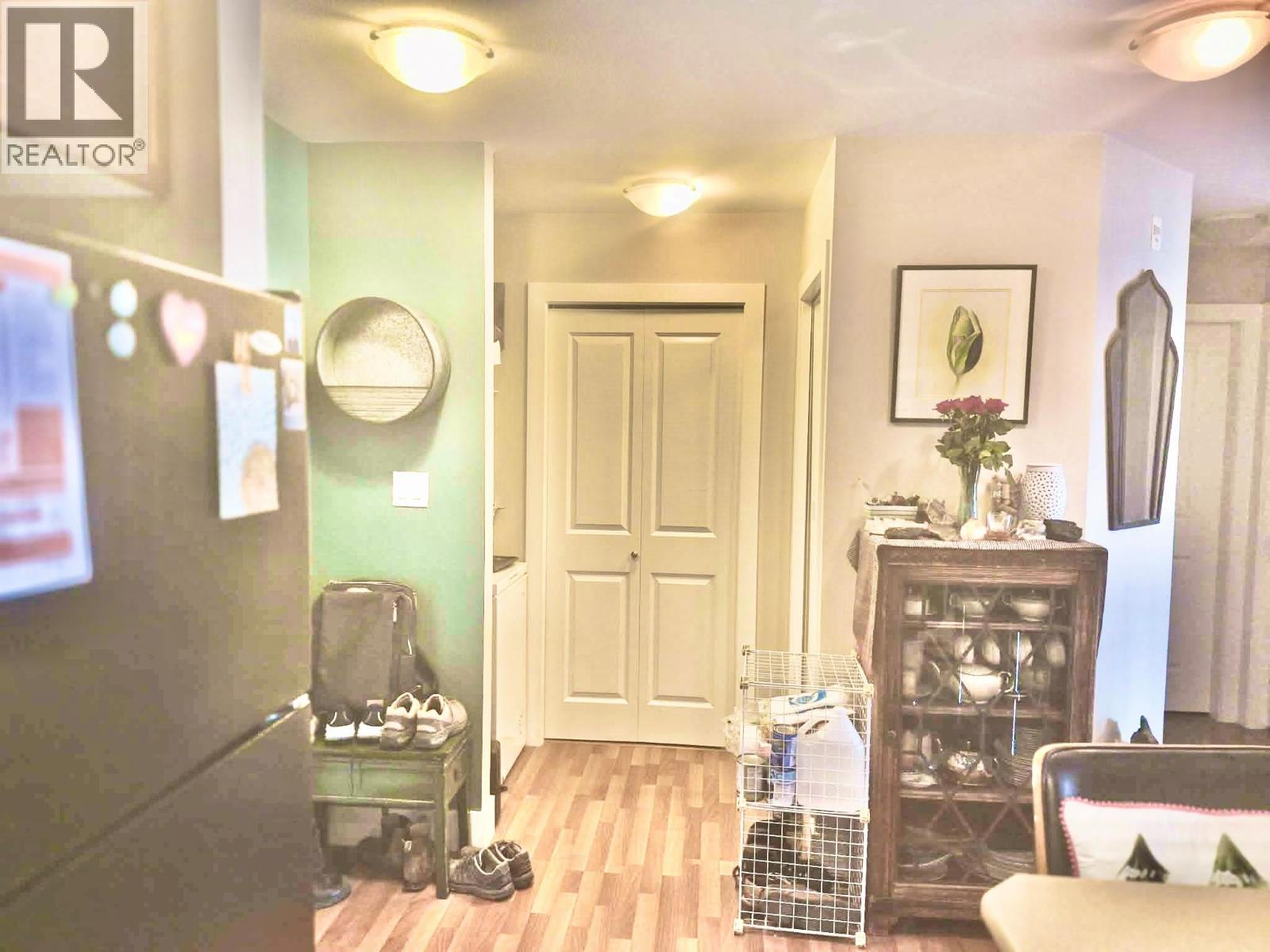 #318 246 HASTINGS AVENUE - 13