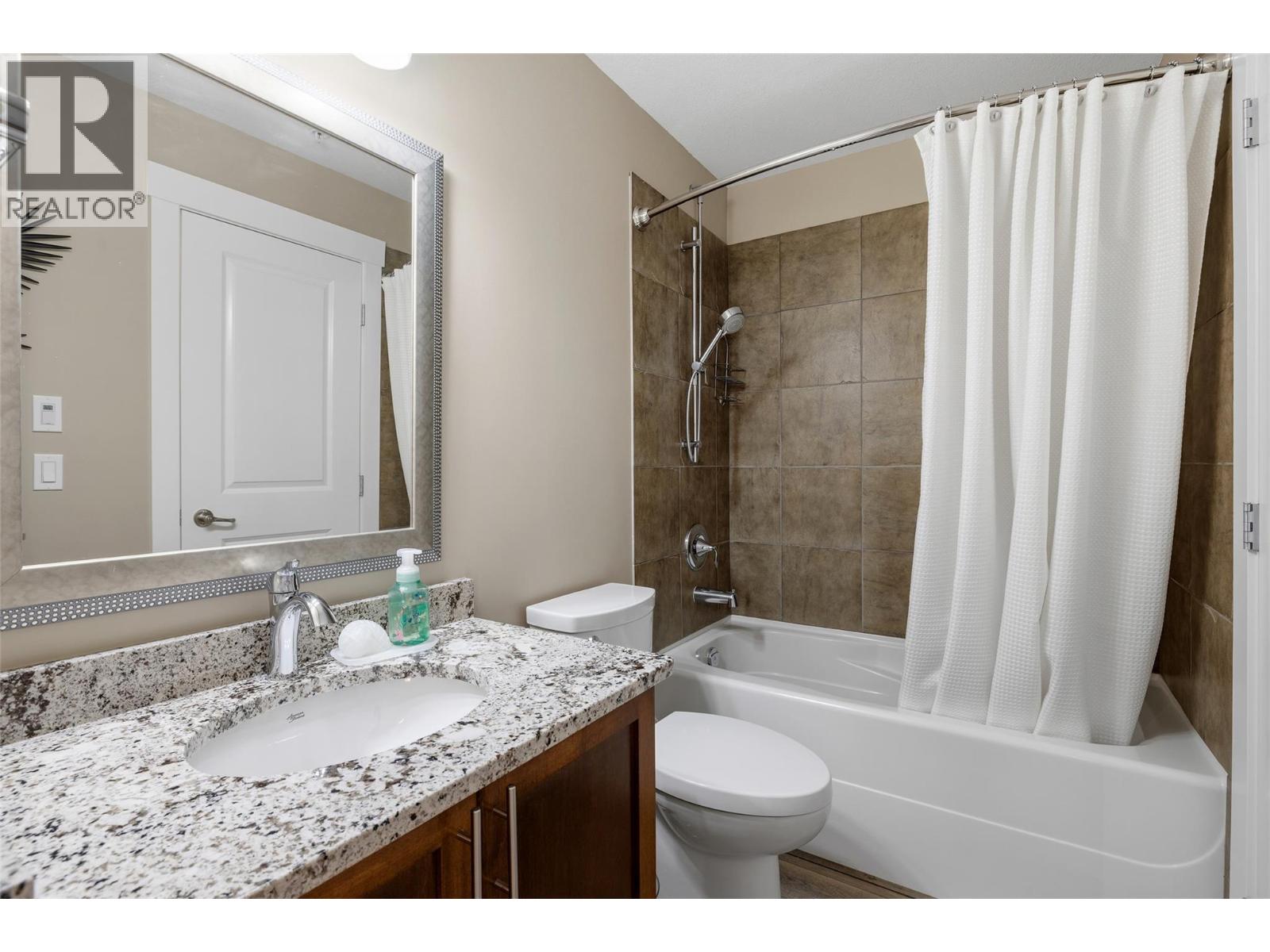 3545 Carrington Road Unit# 102, West Kelowna