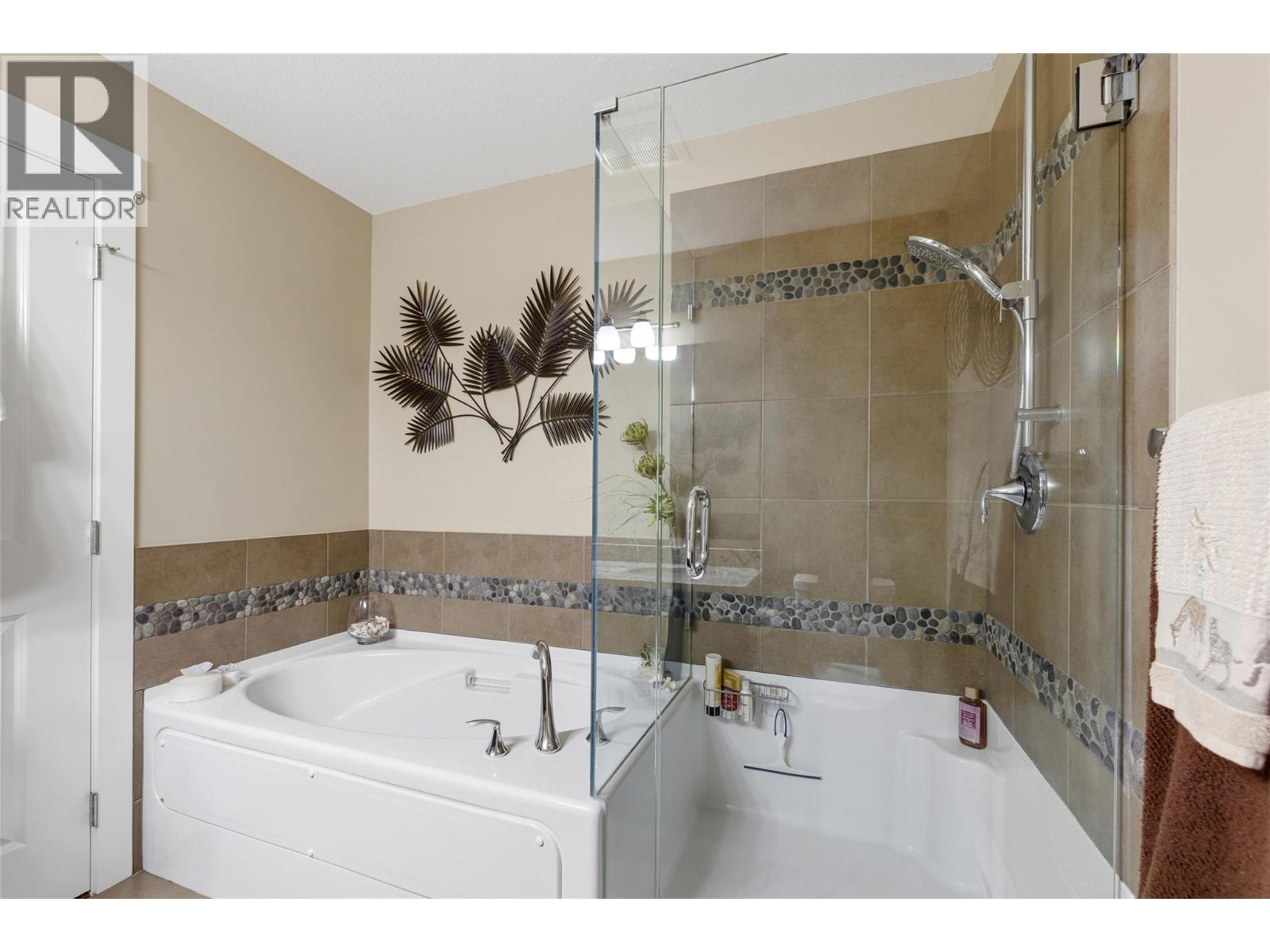 3545 Carrington Road Unit# 102, West Kelowna