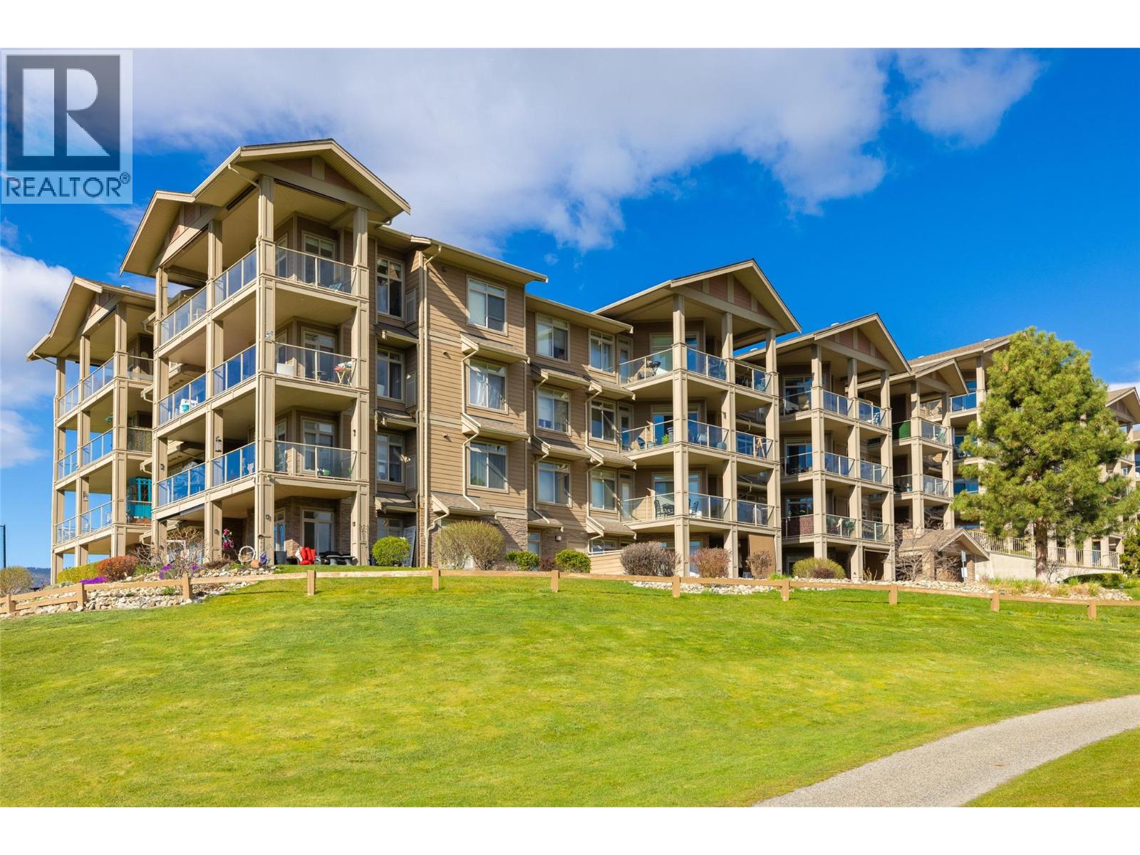 3545 Carrington Road Unit# 102, West Kelowna