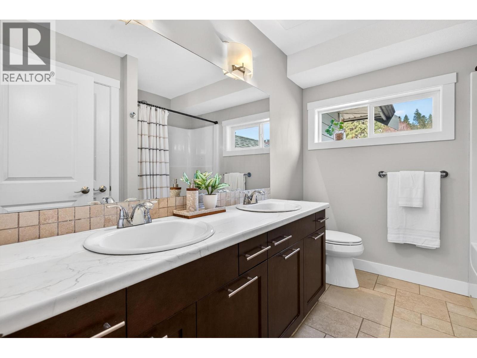  1894 Hidden Lake Place, Kelowna