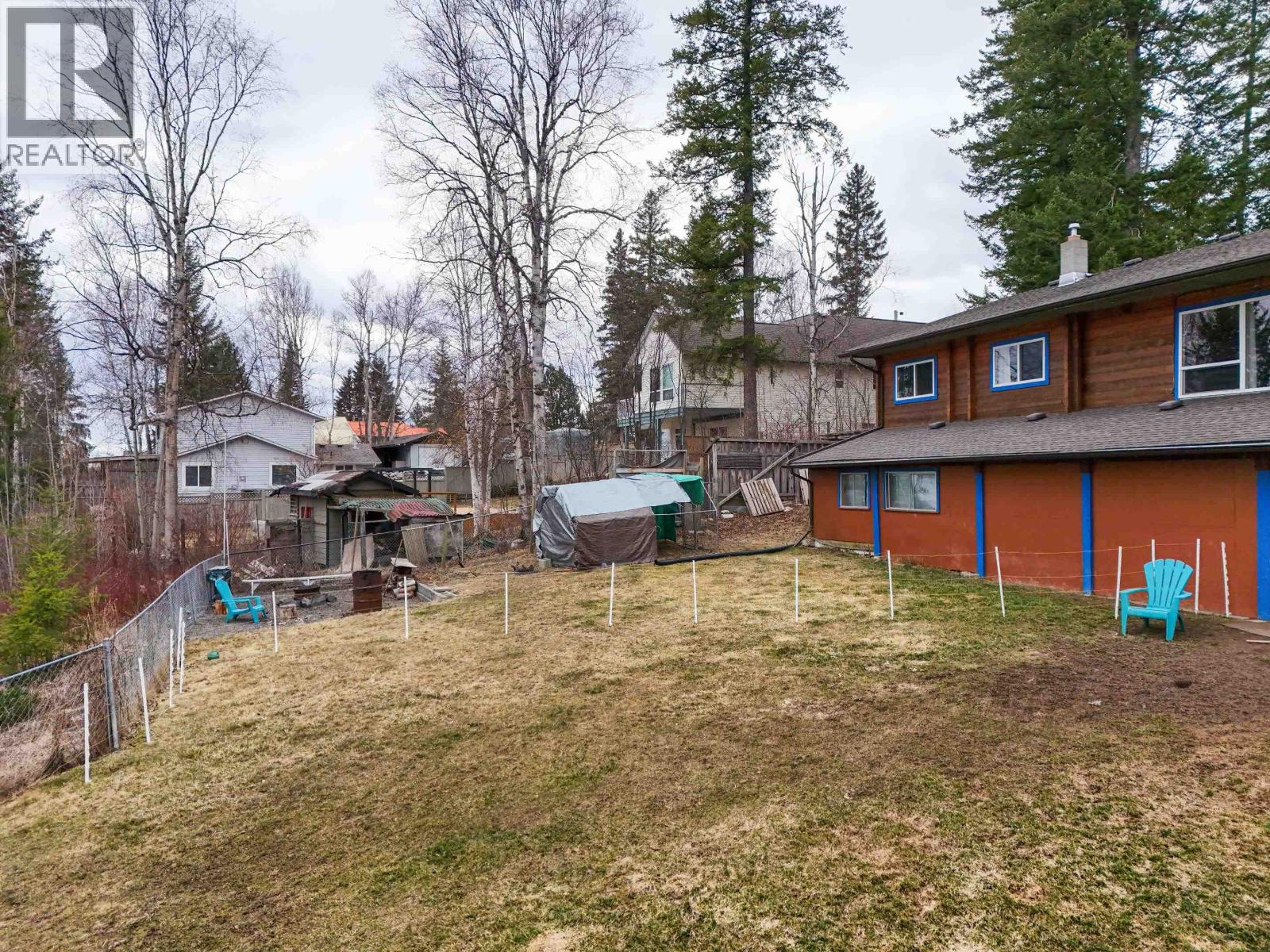 1344 LAKEVIEW DRIVE - 27