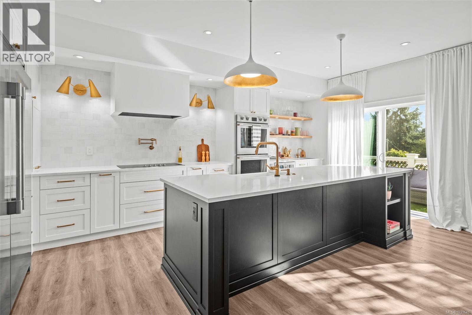 #4 4583 WILKINSON RD - 10