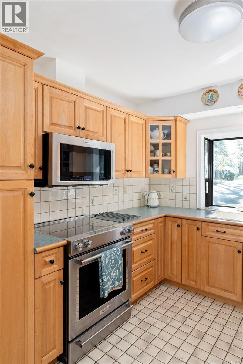 2320 Dolphin Rd - 17