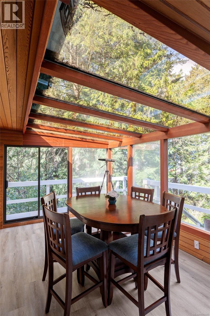 2320 DOLPHIN RD - 19