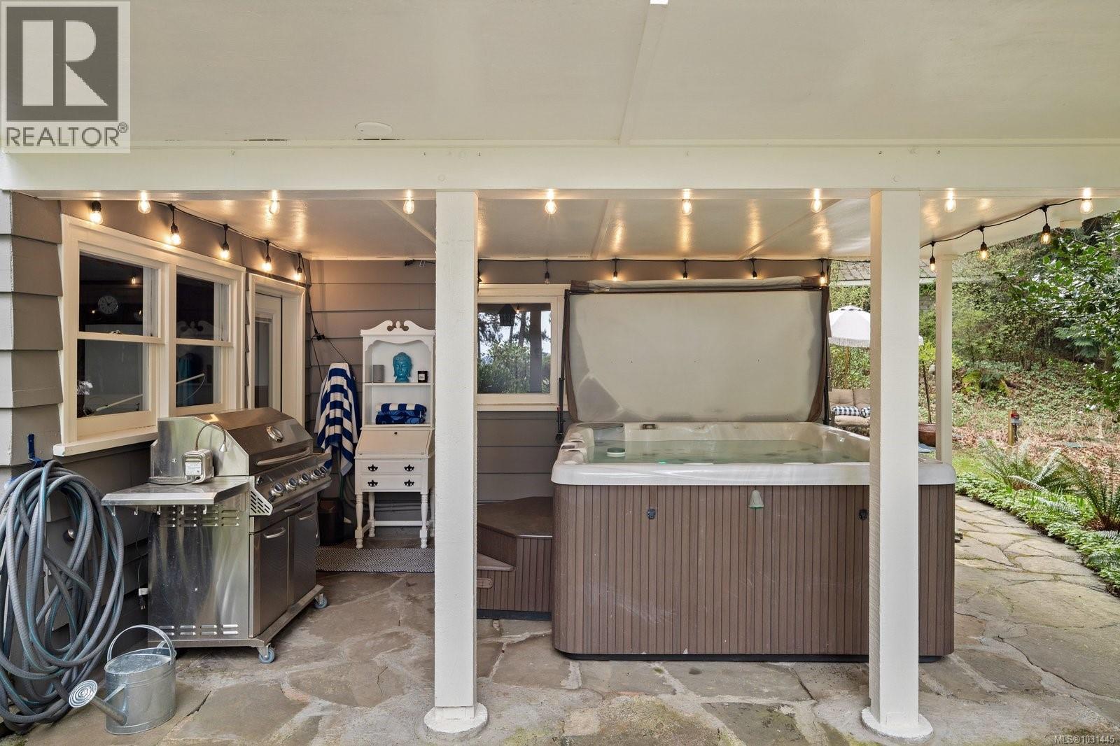 2320 Dolphin Rd - 21