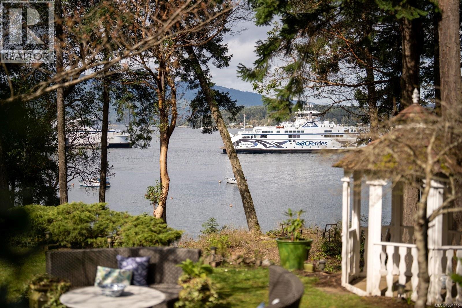 2320 DOLPHIN RD - 24