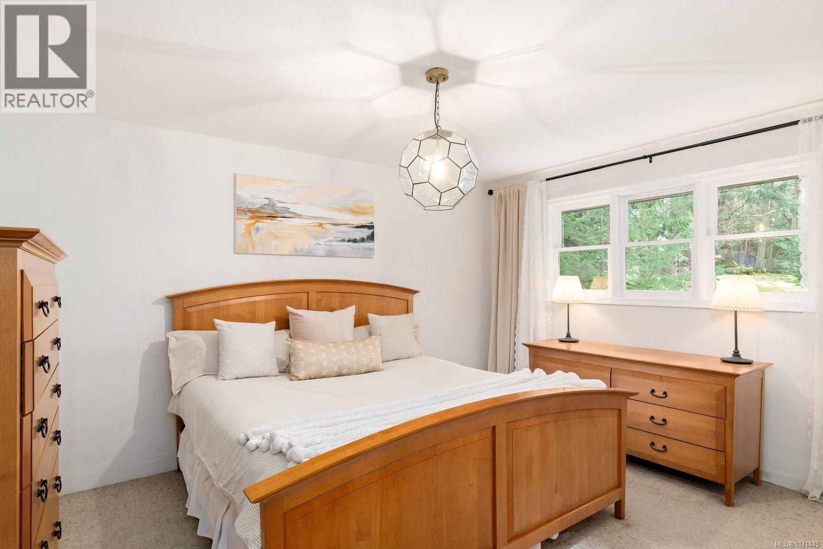 2320 Dolphin Rd - 27