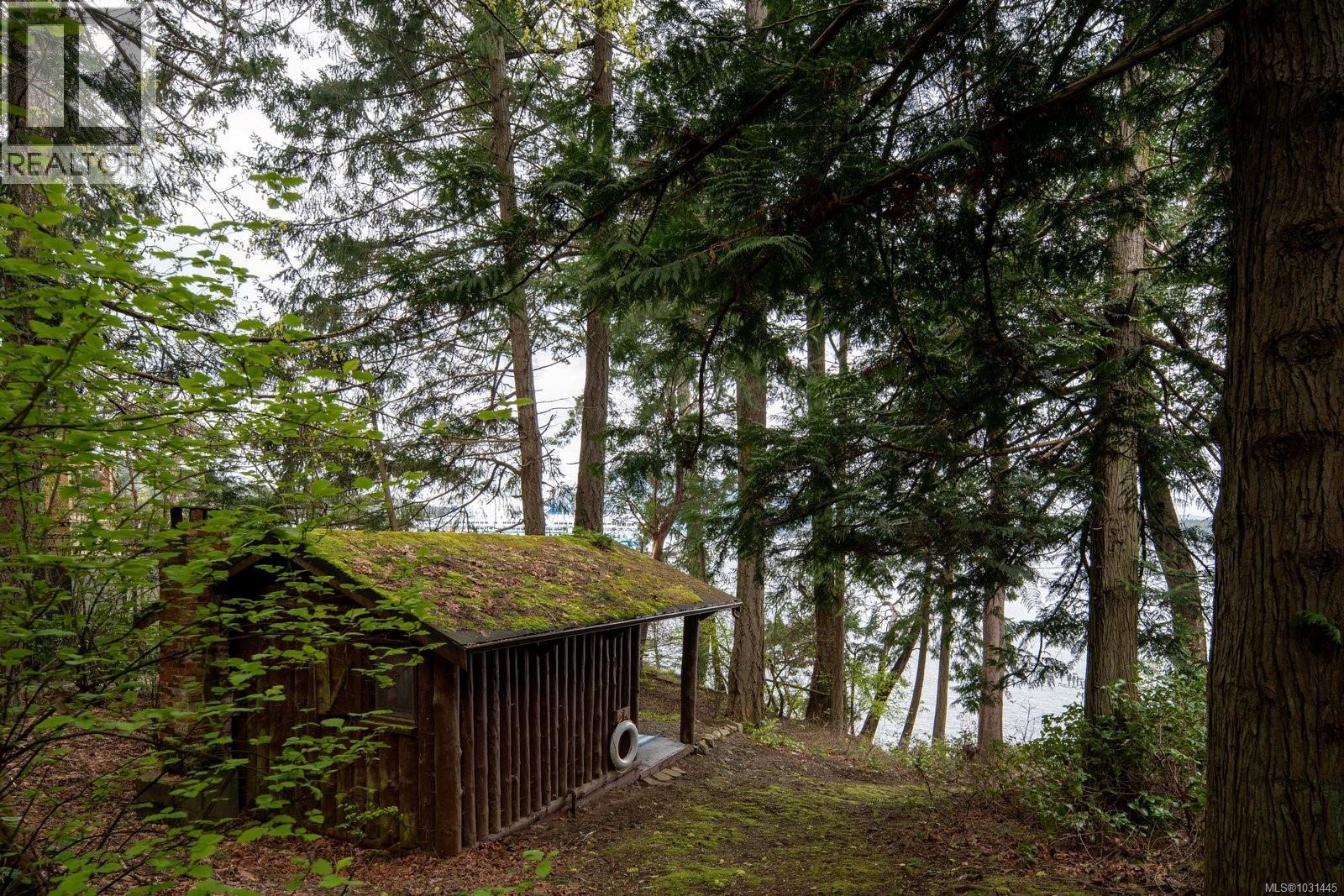 2320 Dolphin Rd - 38