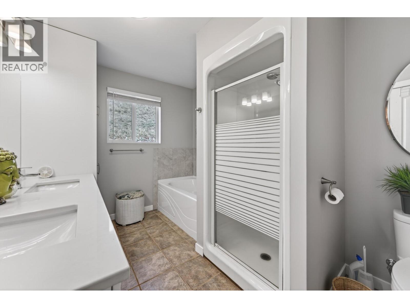 3876 Hills Frontage Road - 18