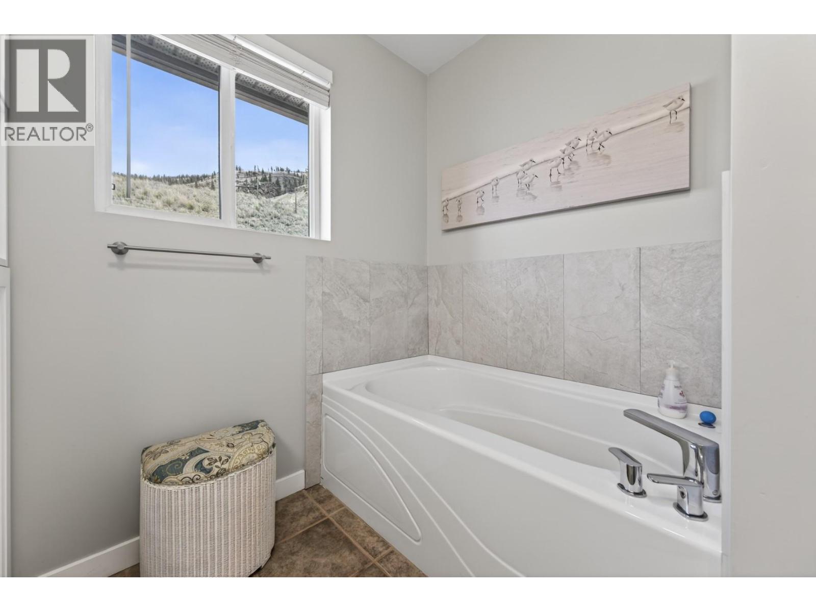 3876 Hills Frontage Road - 19