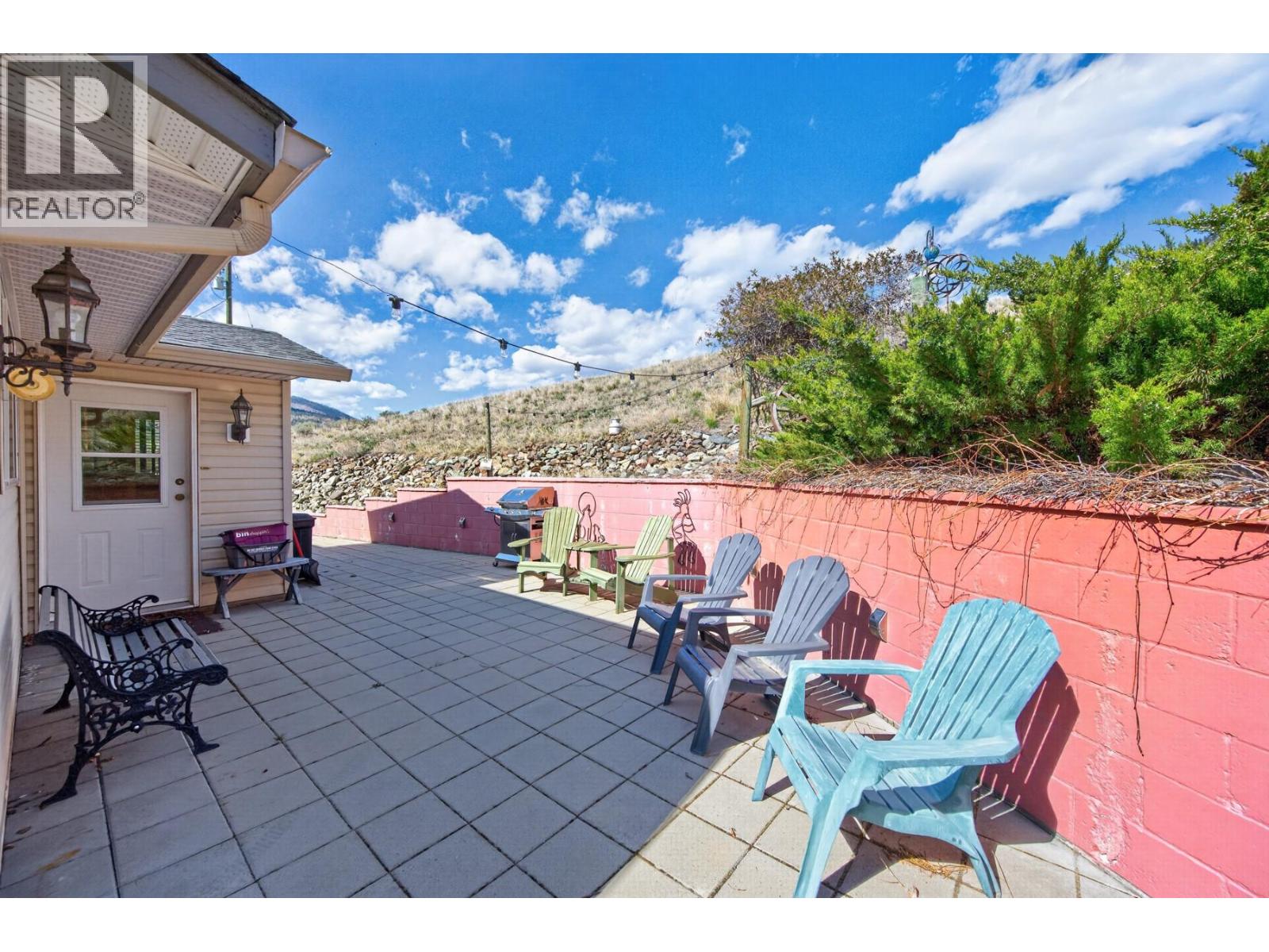3876 Hills Frontage Road - 35