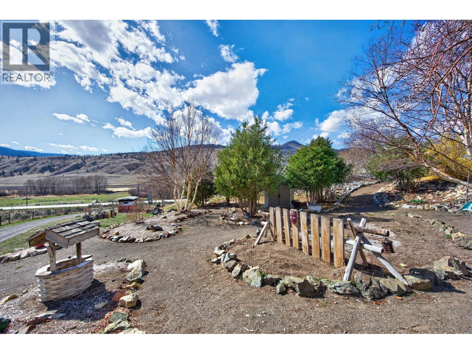 3876 Hills Frontage Road - 37