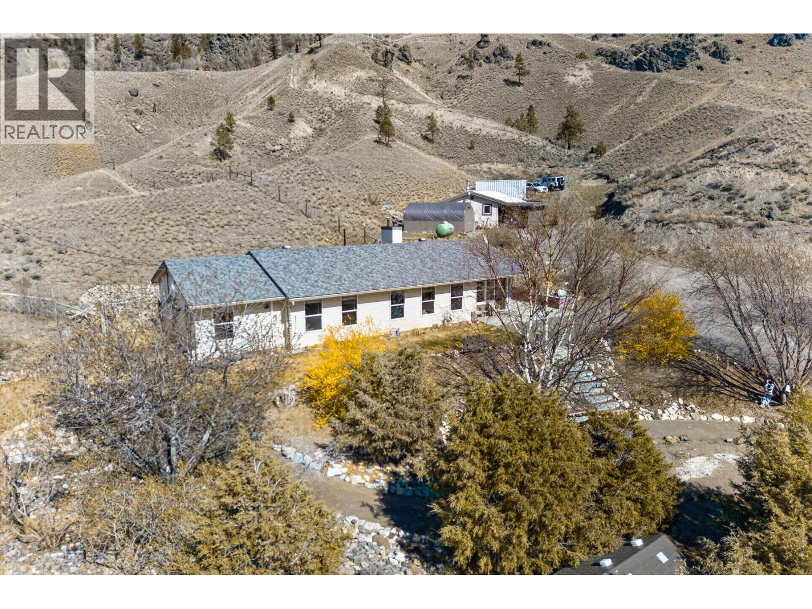 3876 Hills Frontage Road - 40