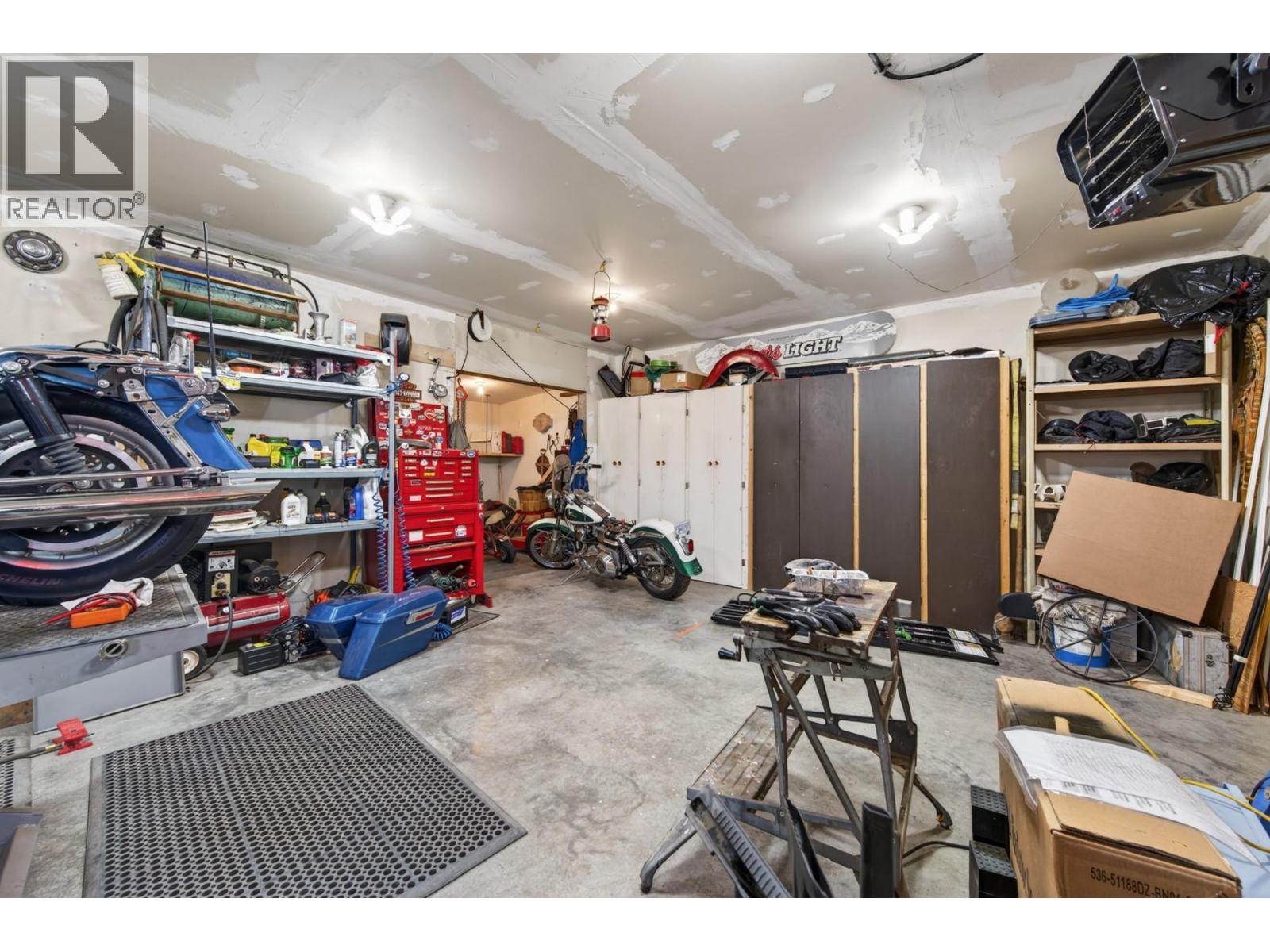 3876 Hills Frontage Road - 46