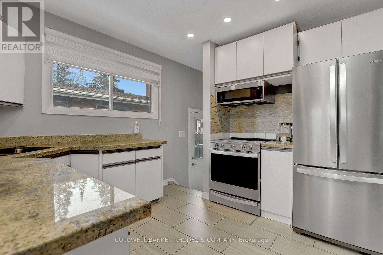 2424 HEATON AVENUE - 19
