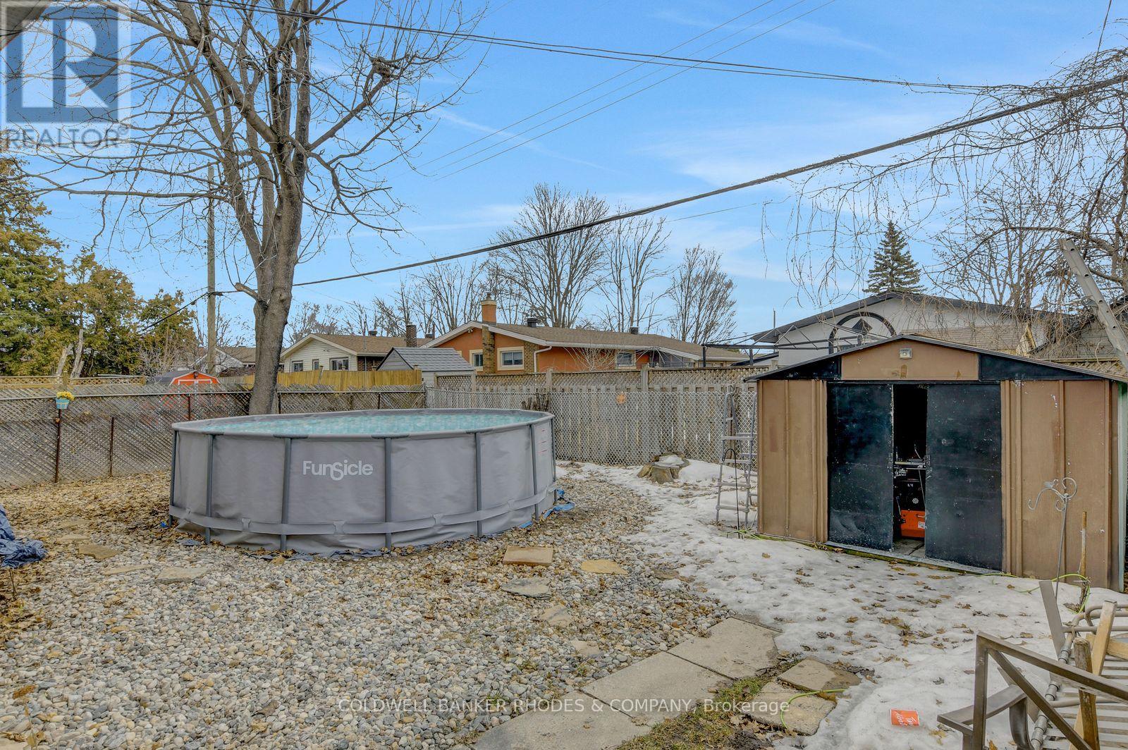 2424 HEATON AVENUE - 21