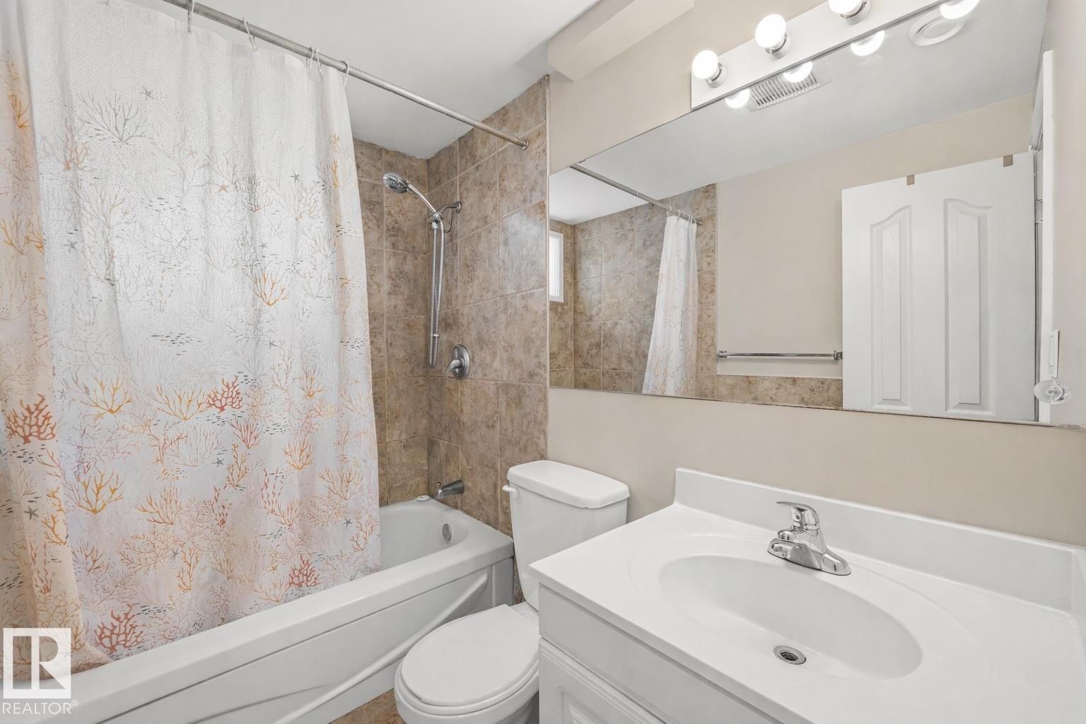 13804 13808 119 AV NW, Edmonton