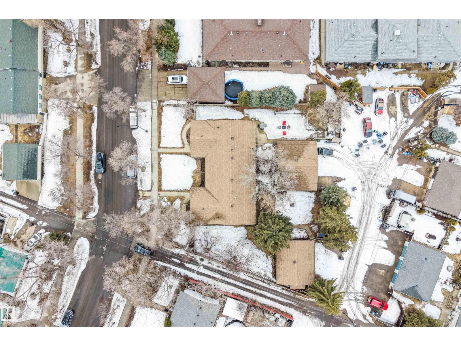 13804 13808 119 AV NW, Edmonton